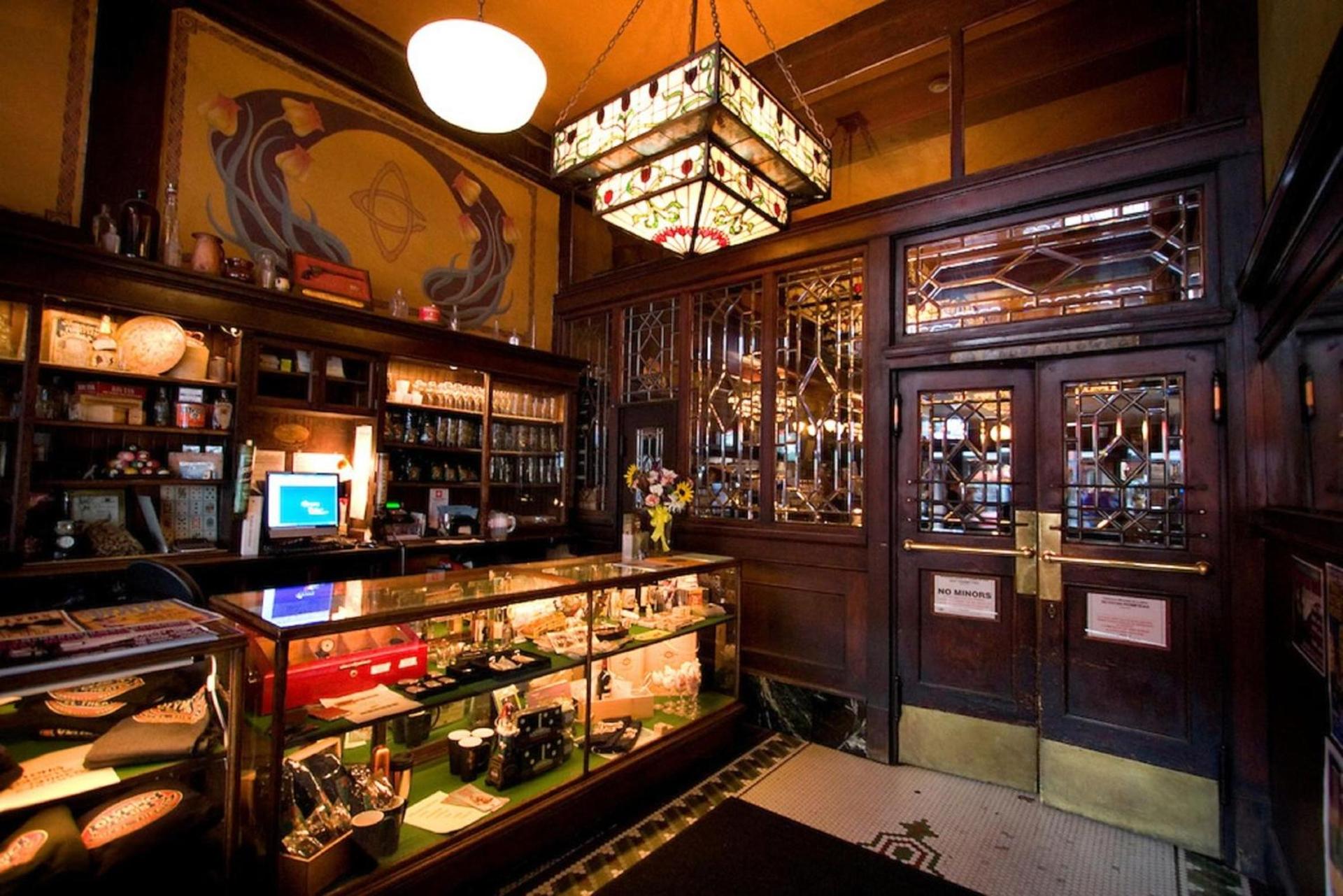 McMenamins Olympic Club photo 3