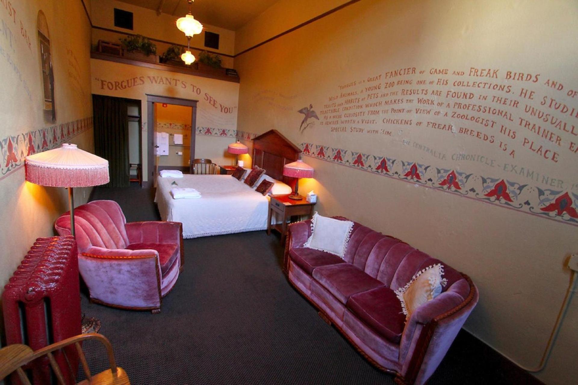 McMenamins Olympic Club photo 34