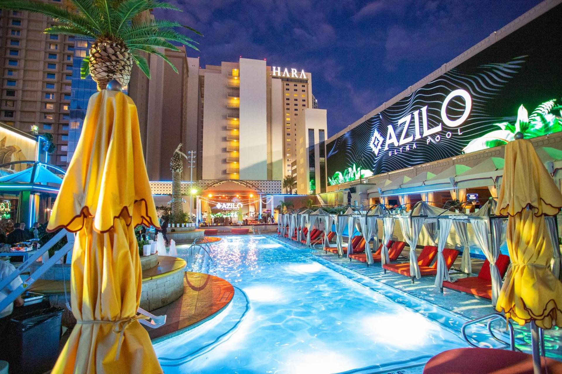 SAHARA Las Vegas photo 20