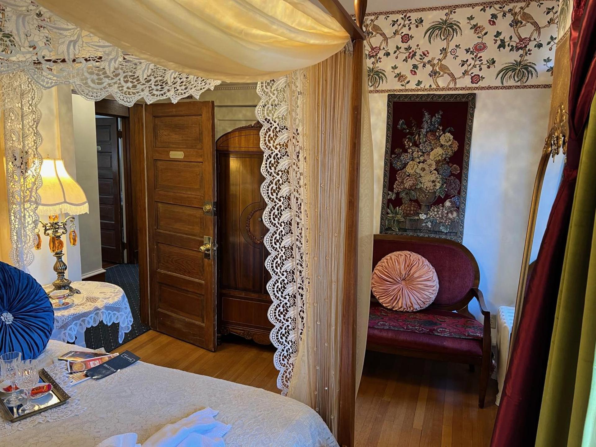 The Abriendo Inn photo 60