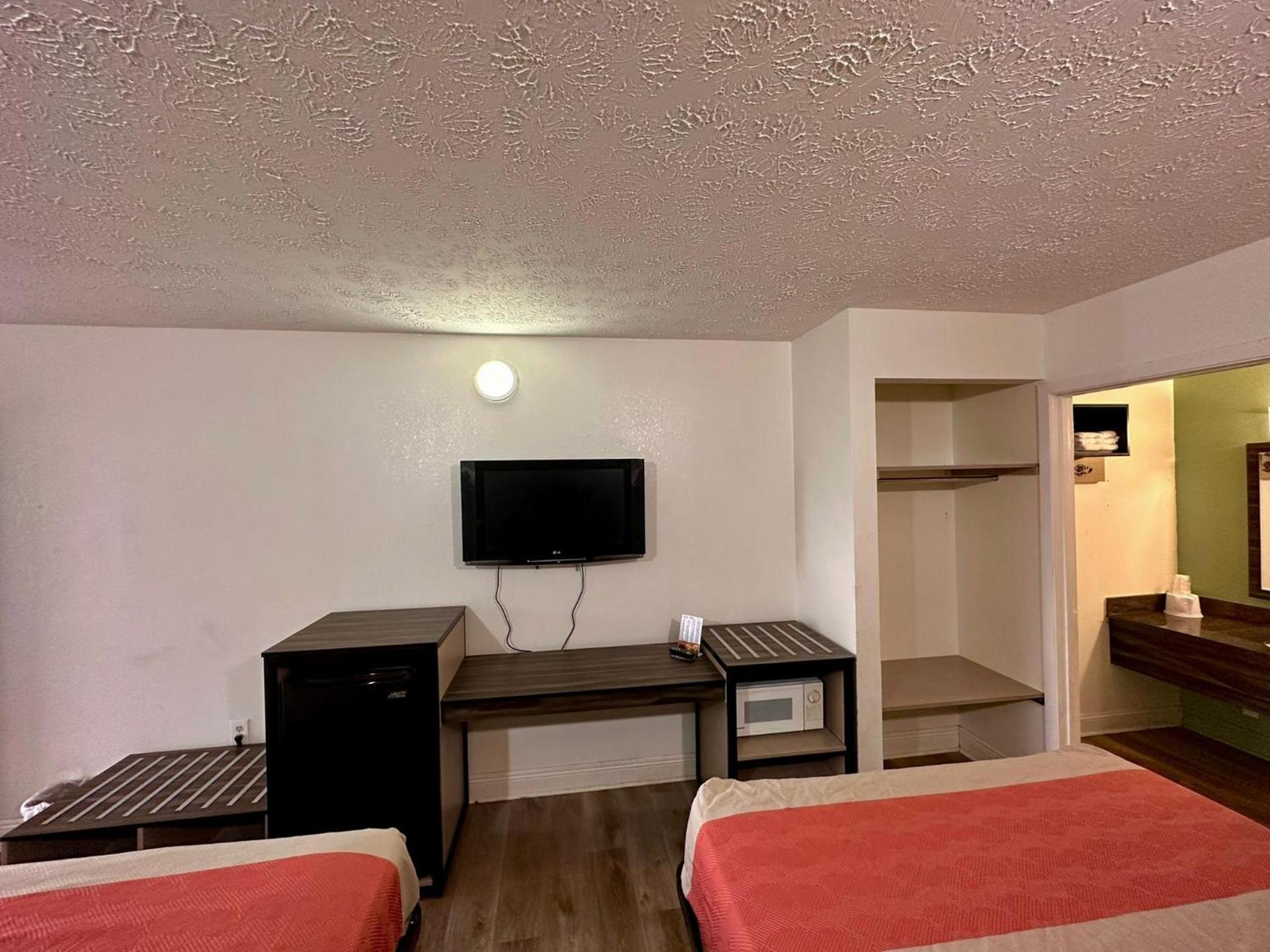 Park Inn by Radisson, Pigeon Forge South photo 38