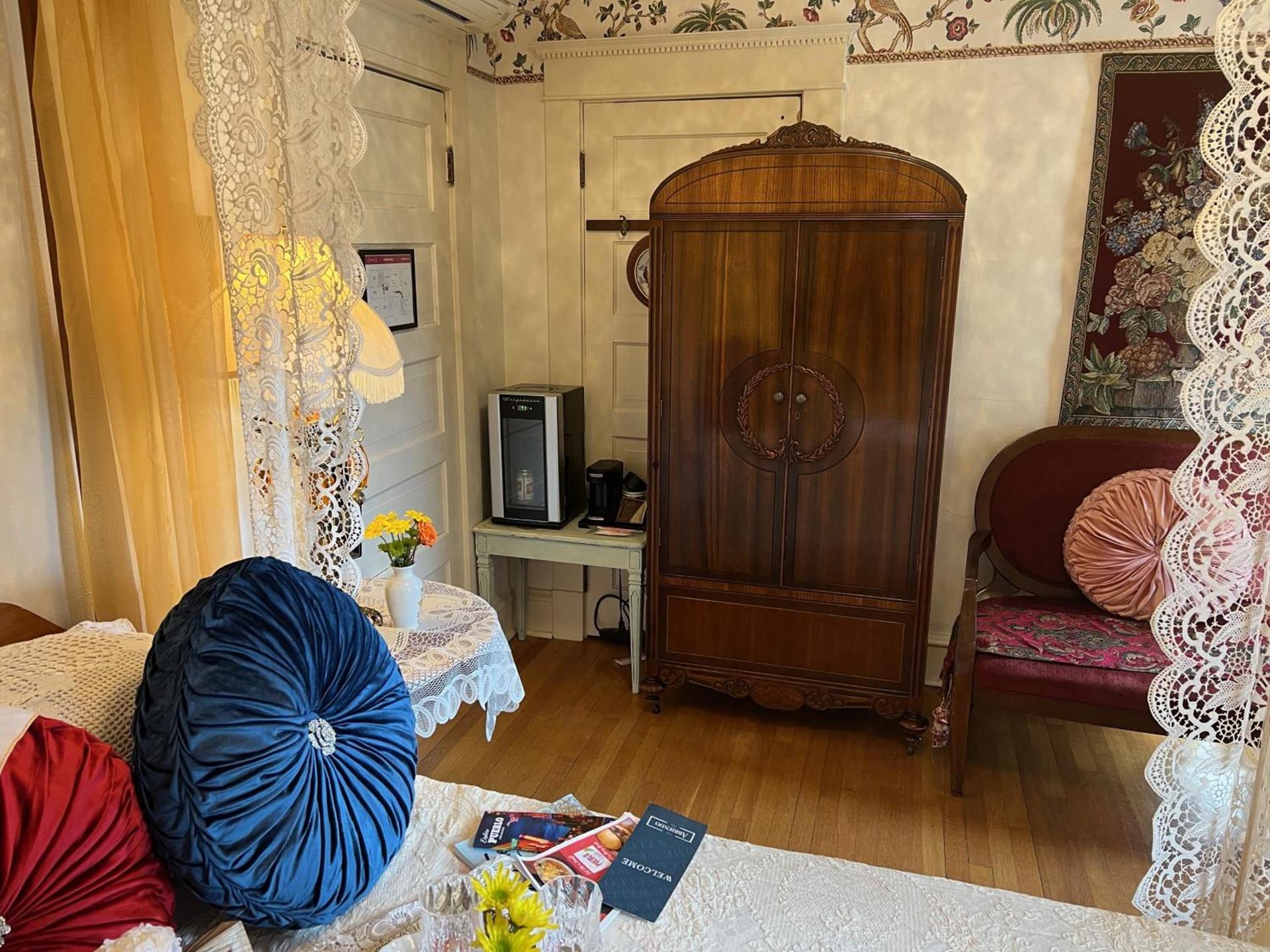 The Abriendo Inn photo 62