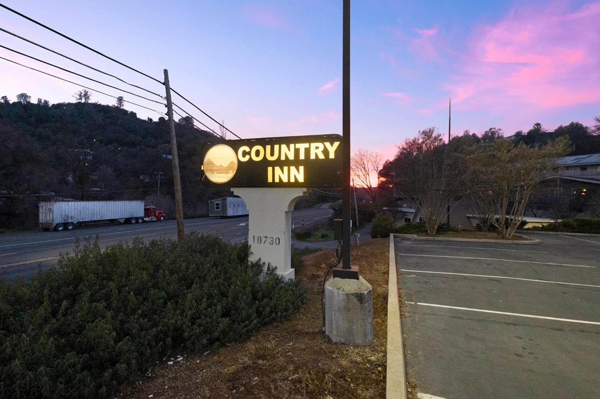 Country Inn Sonora photo 59