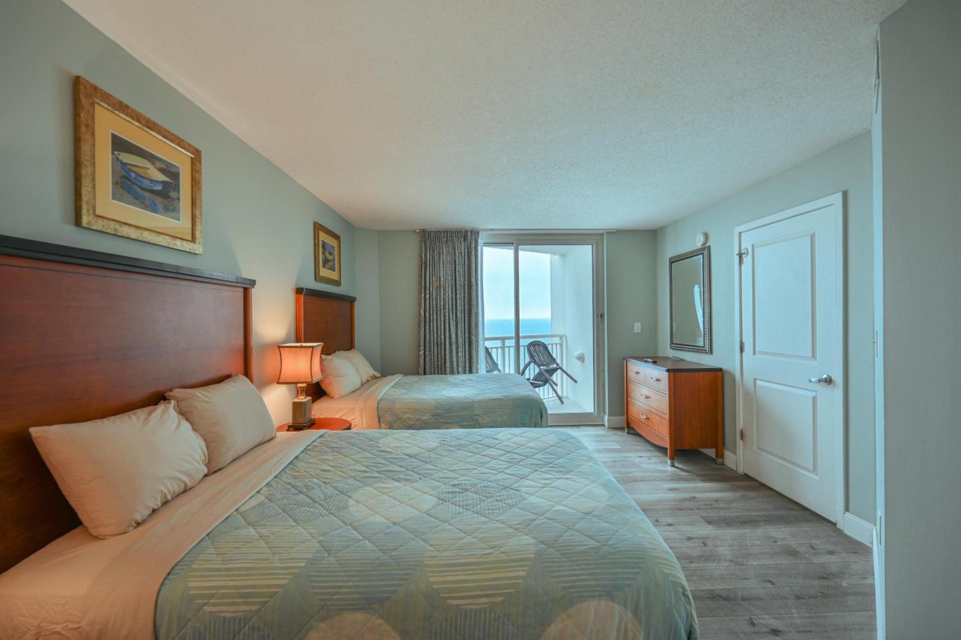 Gorgeous Condo 3 Br 3 Balconies SB 11th Floor photo 38