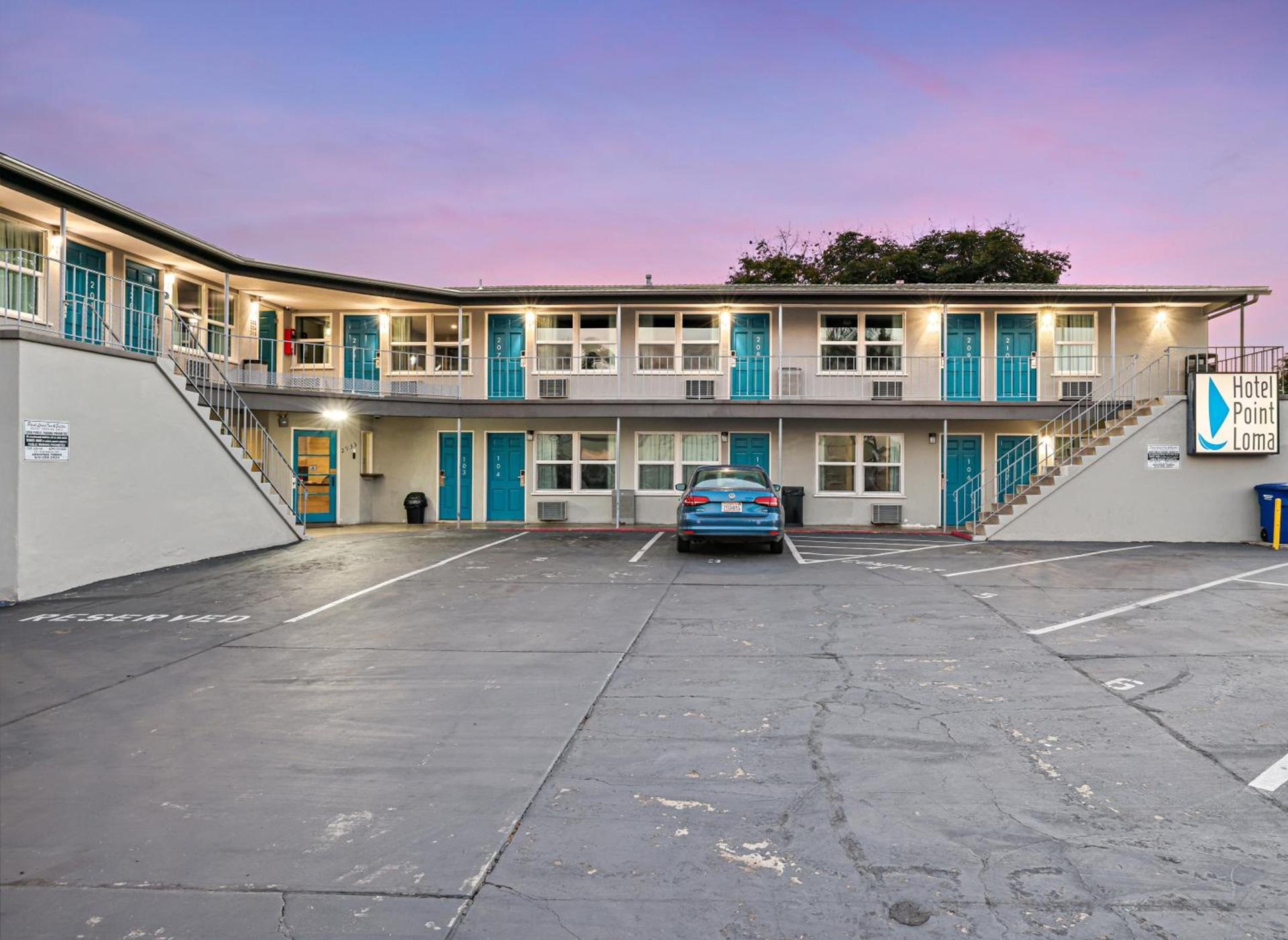 Hotel Point Loma photo 1