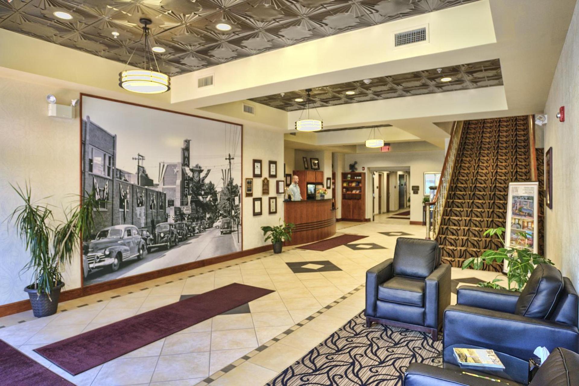 The Hotel Warner photo 2