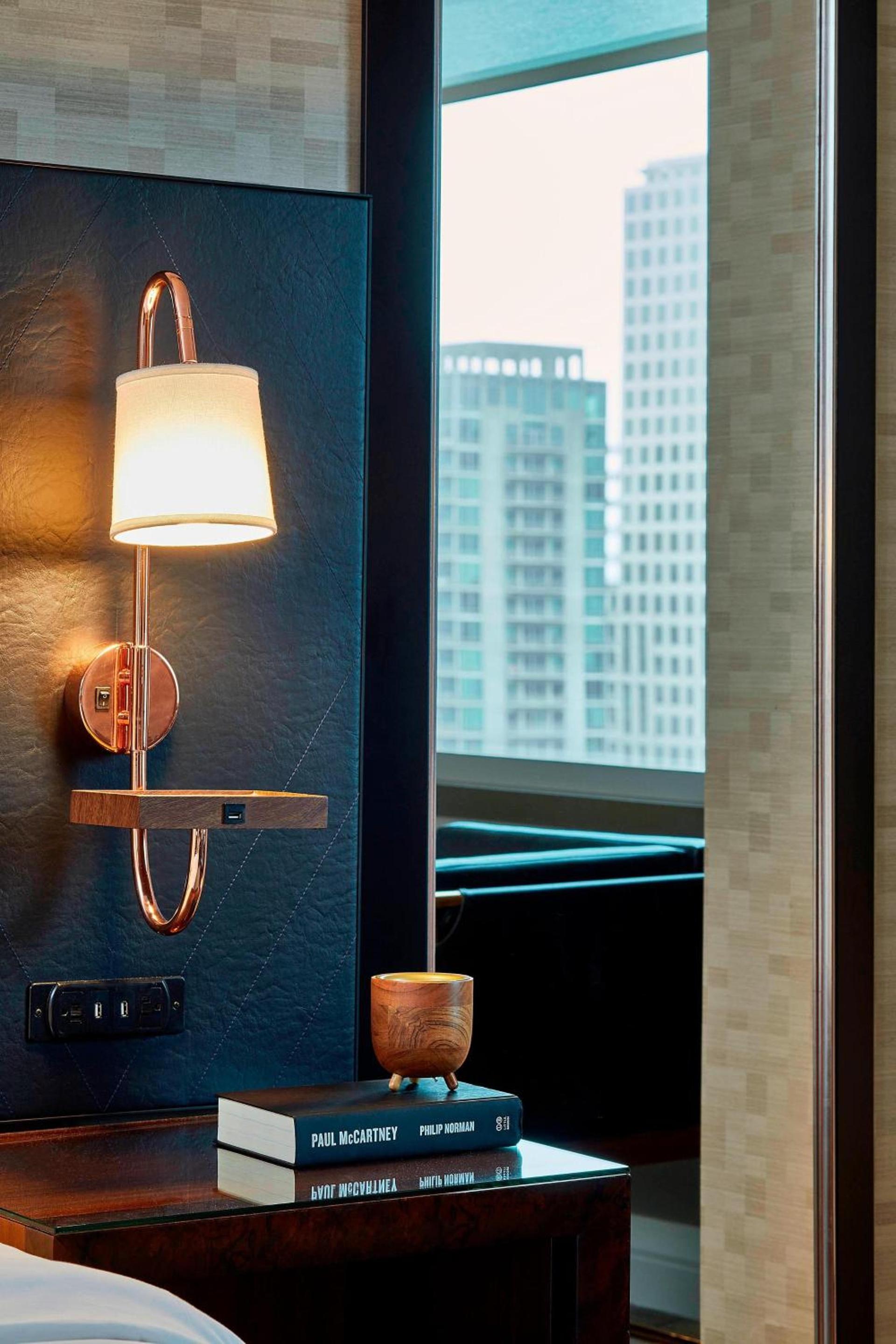 Renaissance Atlanta Midtown Hotel photo 22