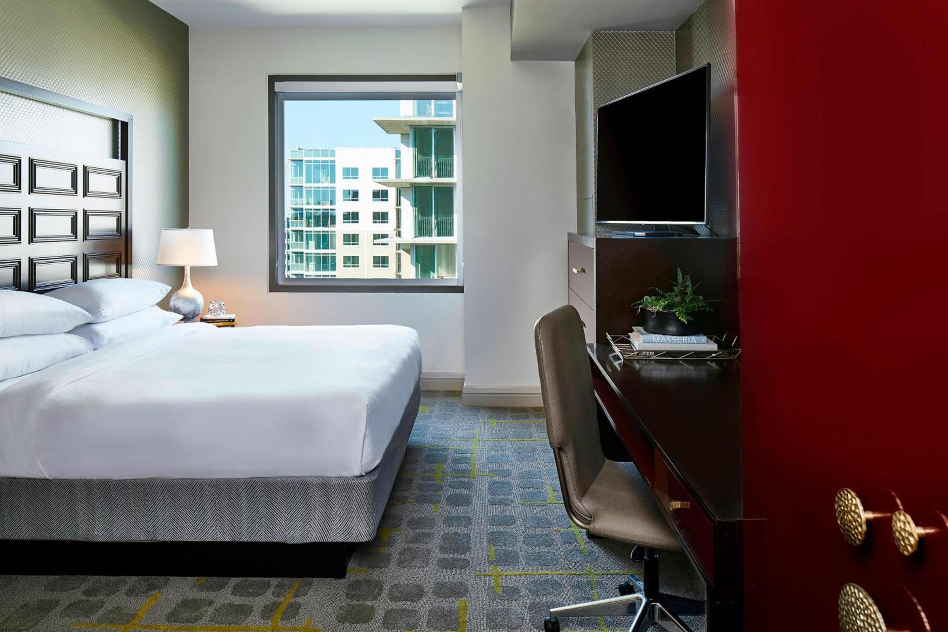 Renaissance Atlanta Midtown Hotel photo 32