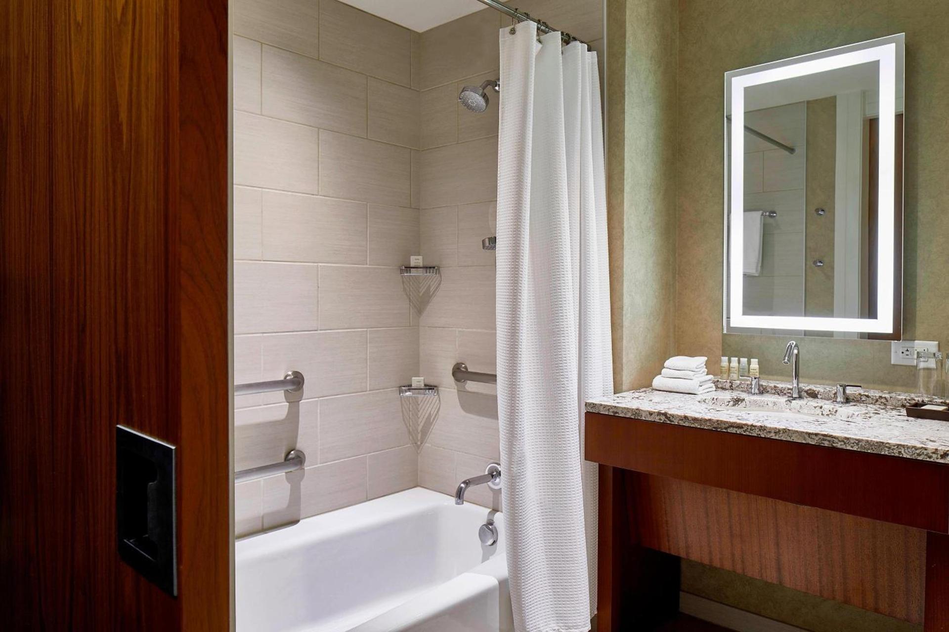 Renaissance Atlanta Midtown Hotel photo 27