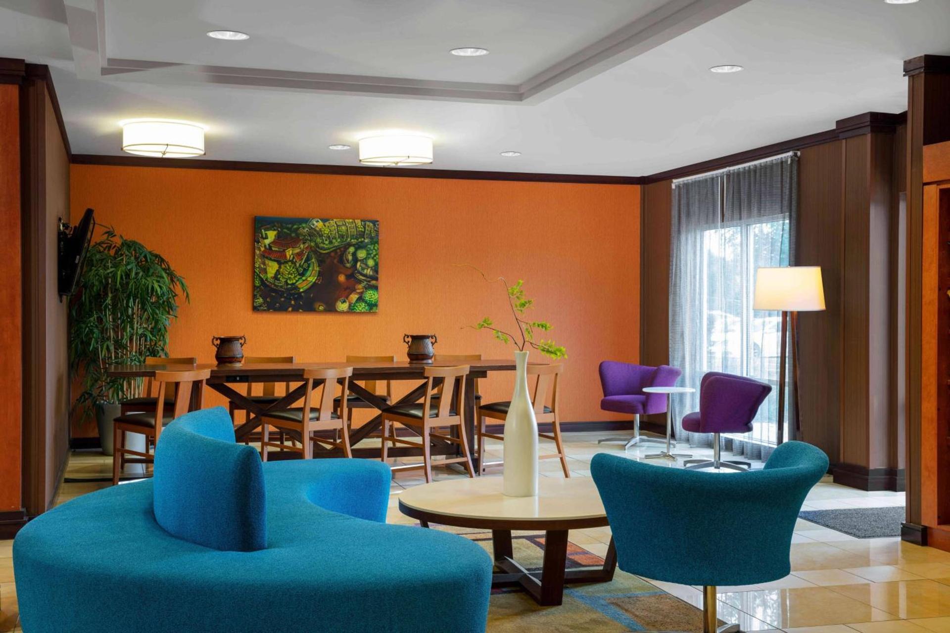Fairfield by Marriott Inn and Suites Augusta Fort Eisenhower Area photo 5