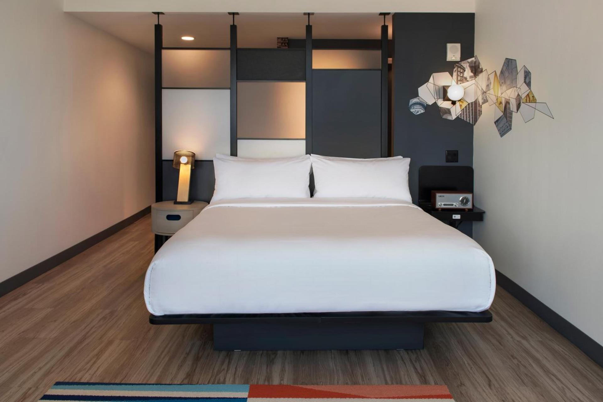 Aloft by Marriott Buffalo Downtown photo 6