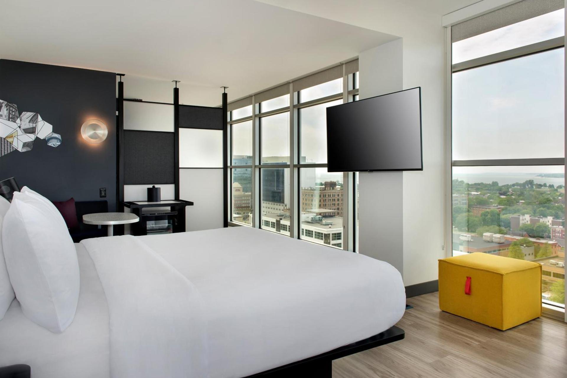 Aloft by Marriott Buffalo Downtown photo 10