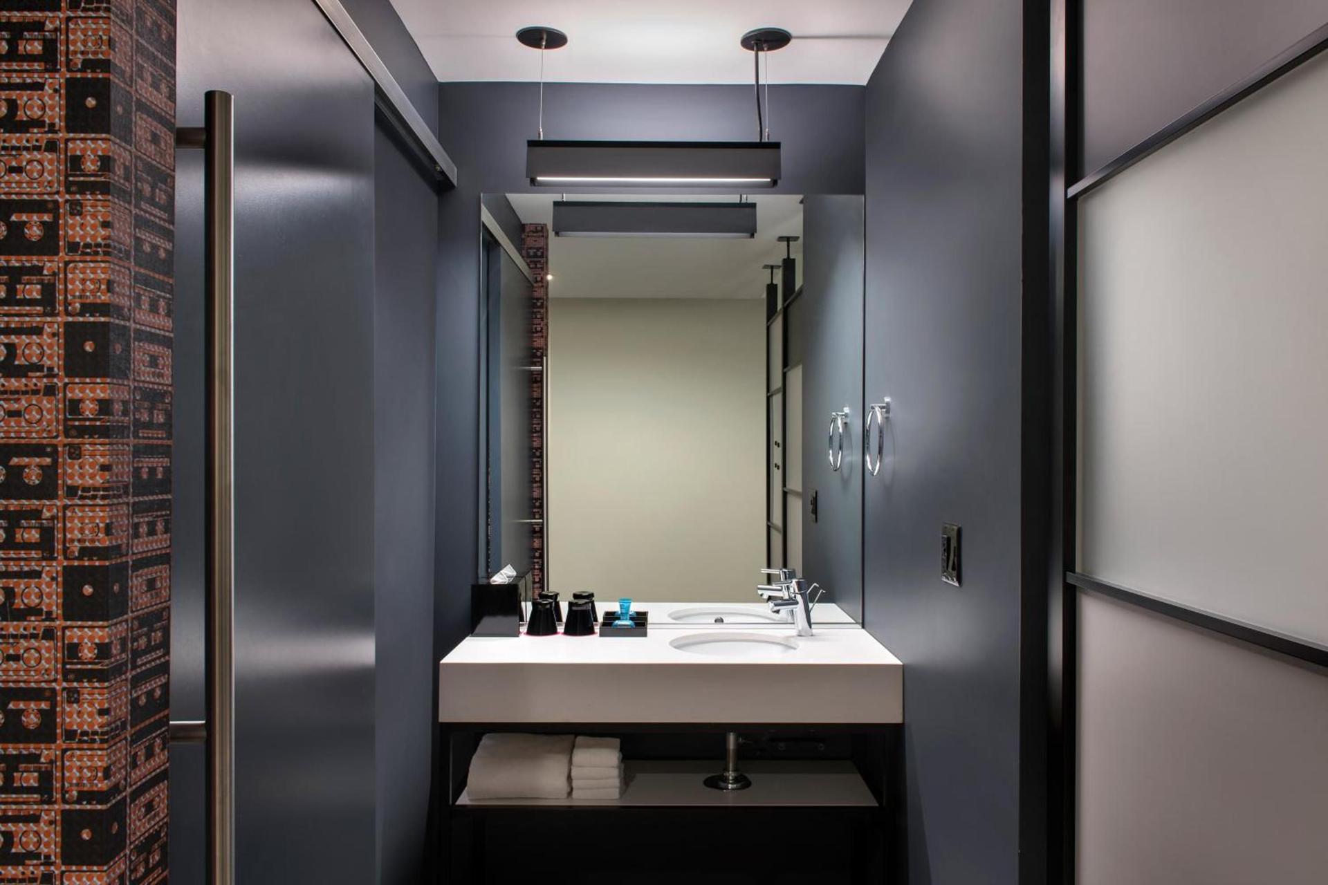 Aloft by Marriott Buffalo Downtown photo 13