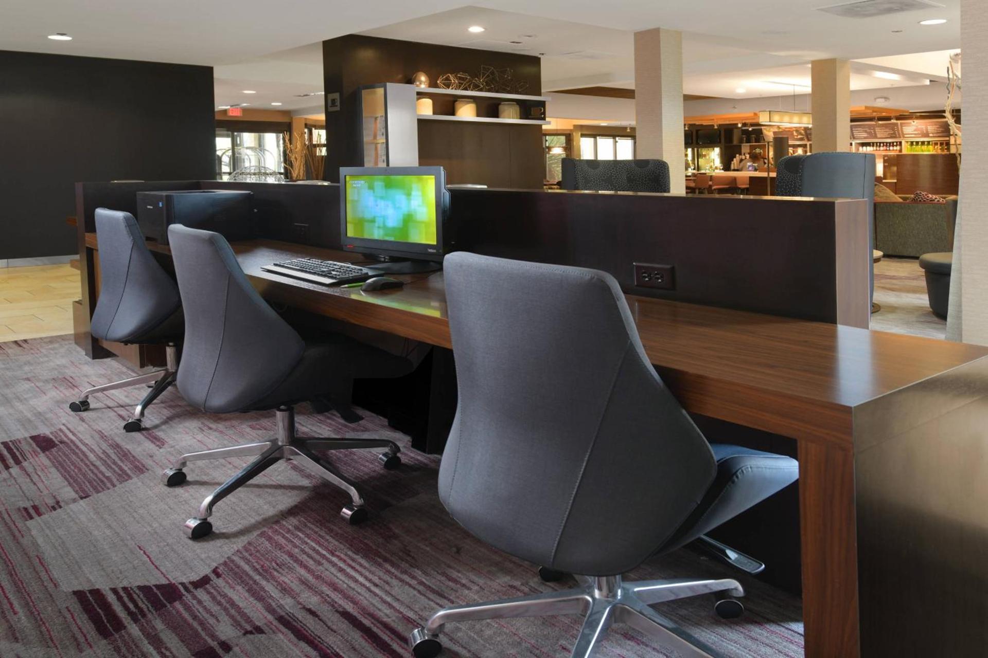 Courtyard by Marriott Albuquerque Airport photo 13