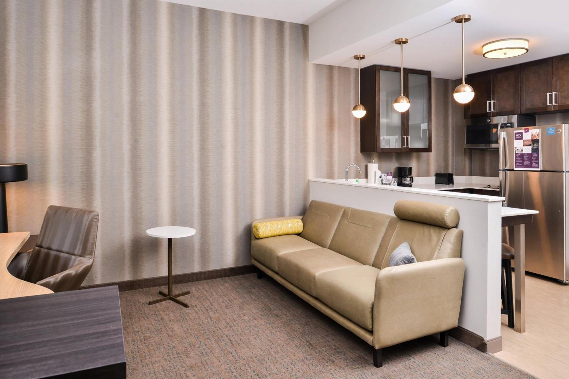Residence Inn by Marriott Charlotte Northlake photo 8
