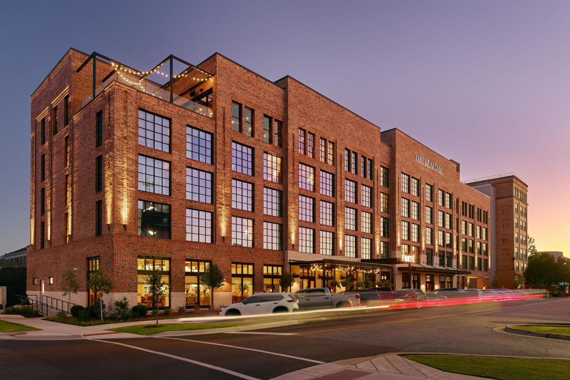The Alamite, Tuscaloosa, a Tribute Portfolio Hotel photo 1