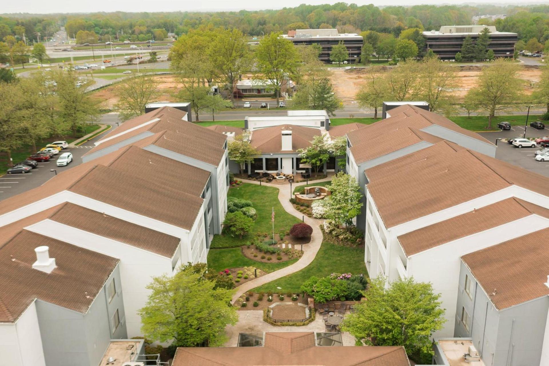 Courtyard by Marriott Lincroft Red Bank photo 17
