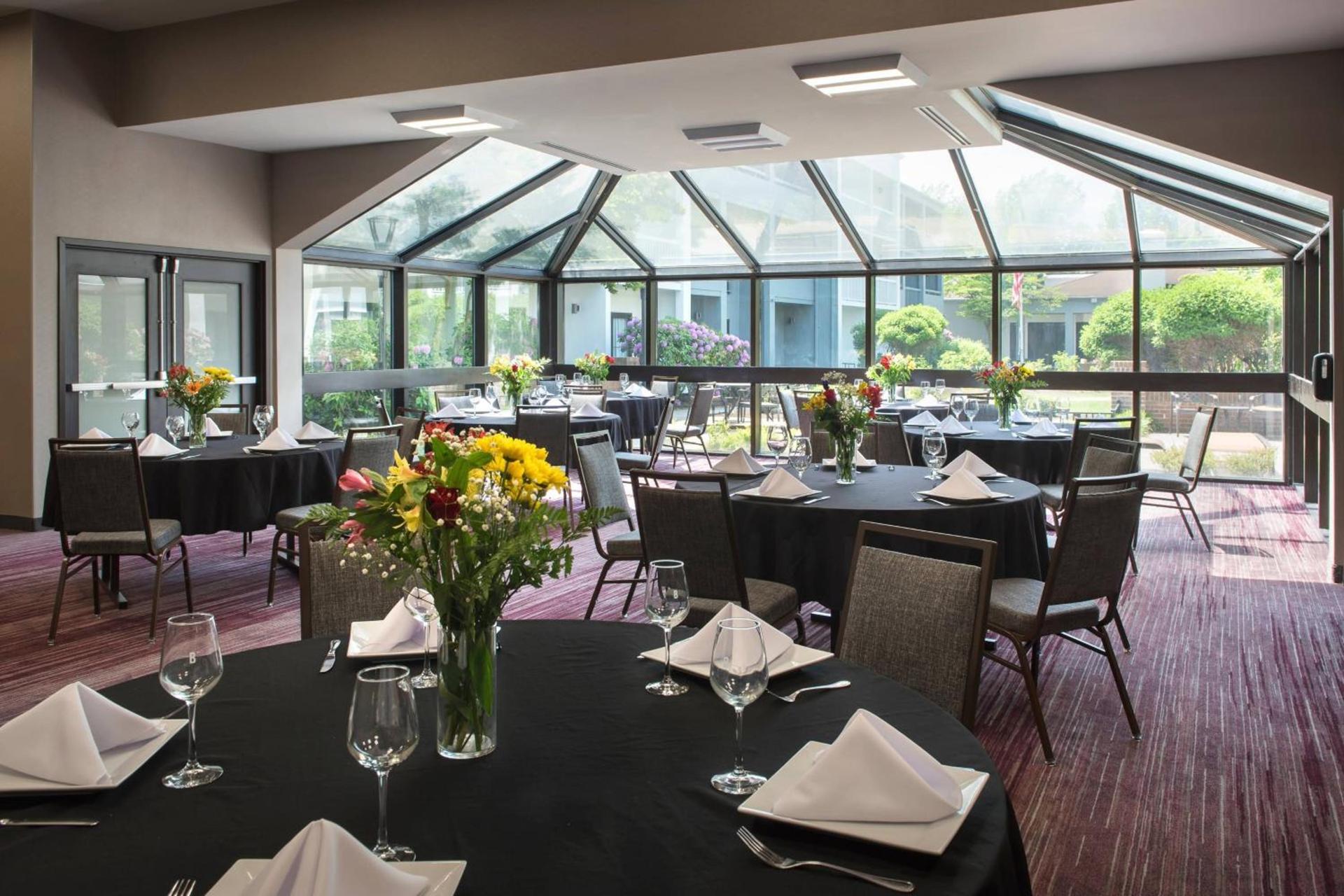 Courtyard by Marriott Lincroft Red Bank photo 42
