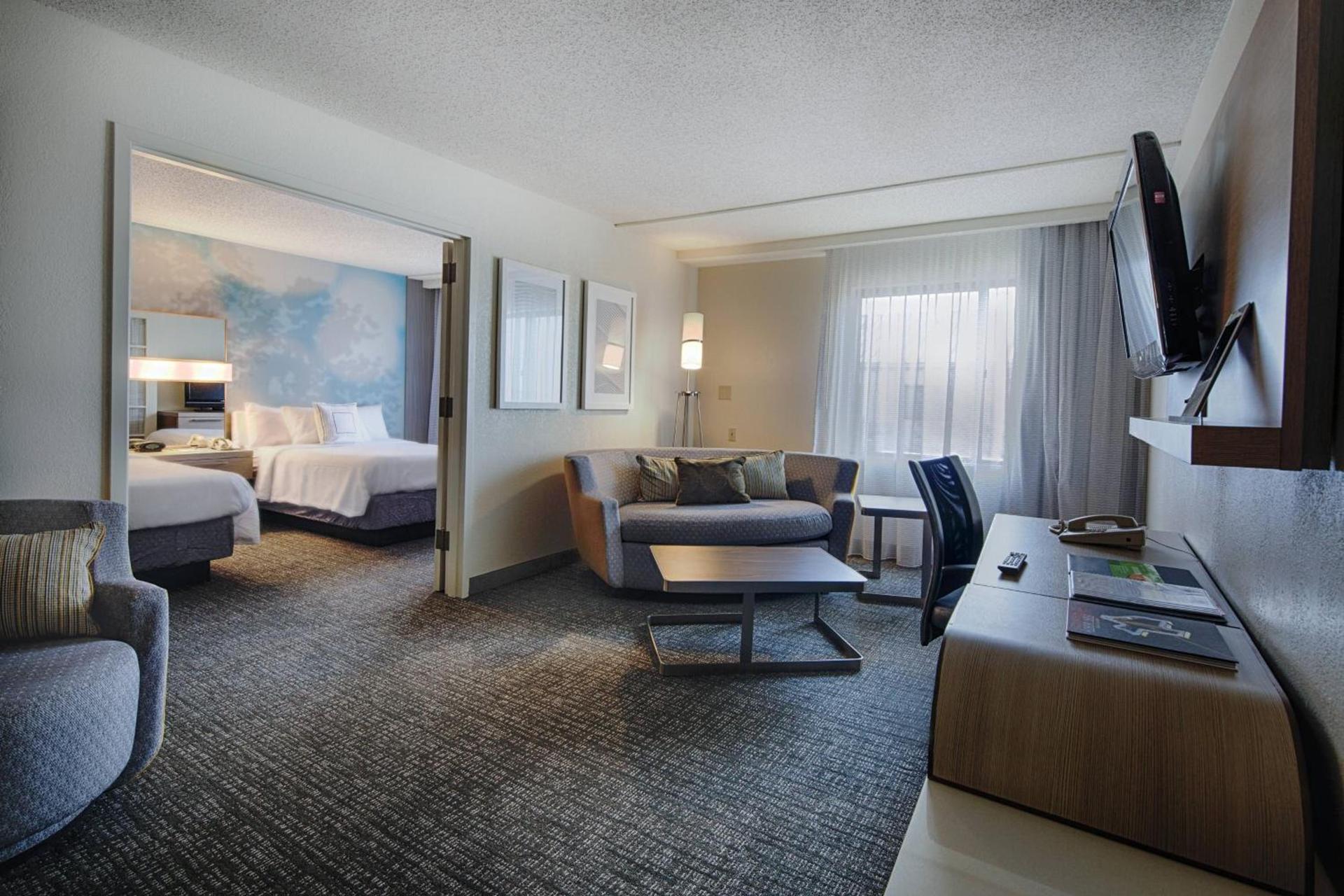 Courtyard by Marriott Dallas DFW Airport North/Irving photo 16