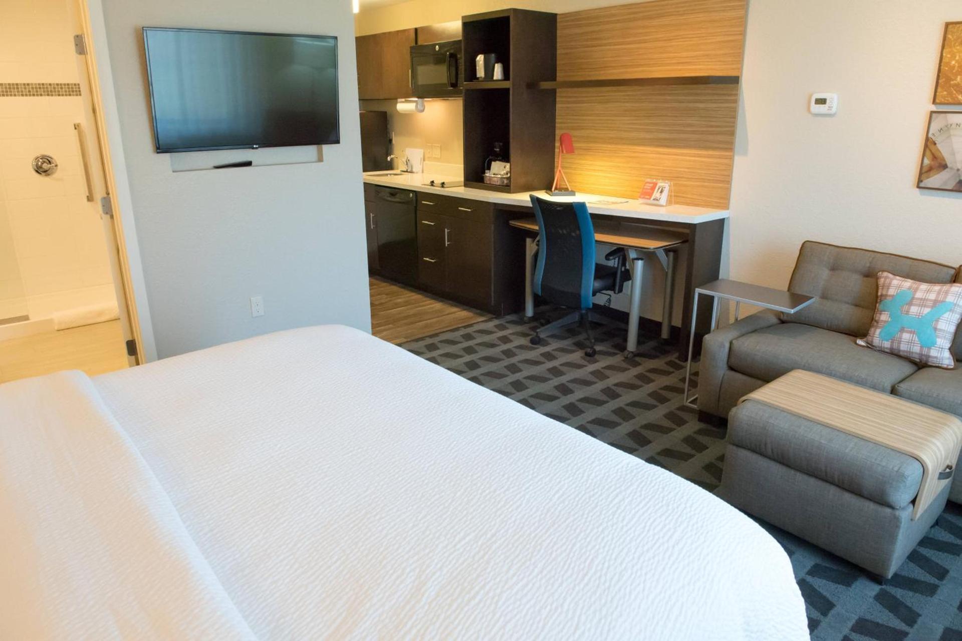 TownePlace Suites by Marriott Battle Creek photo 8