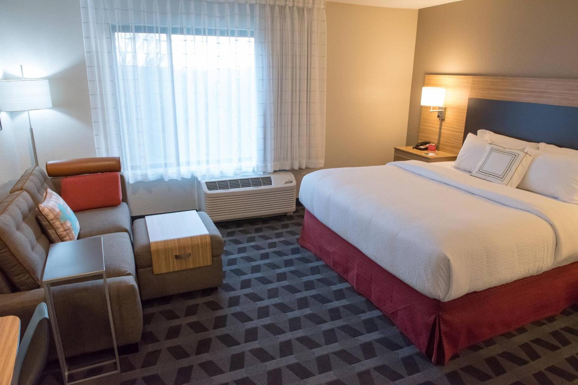 TownePlace Suites by Marriott Battle Creek photo 5