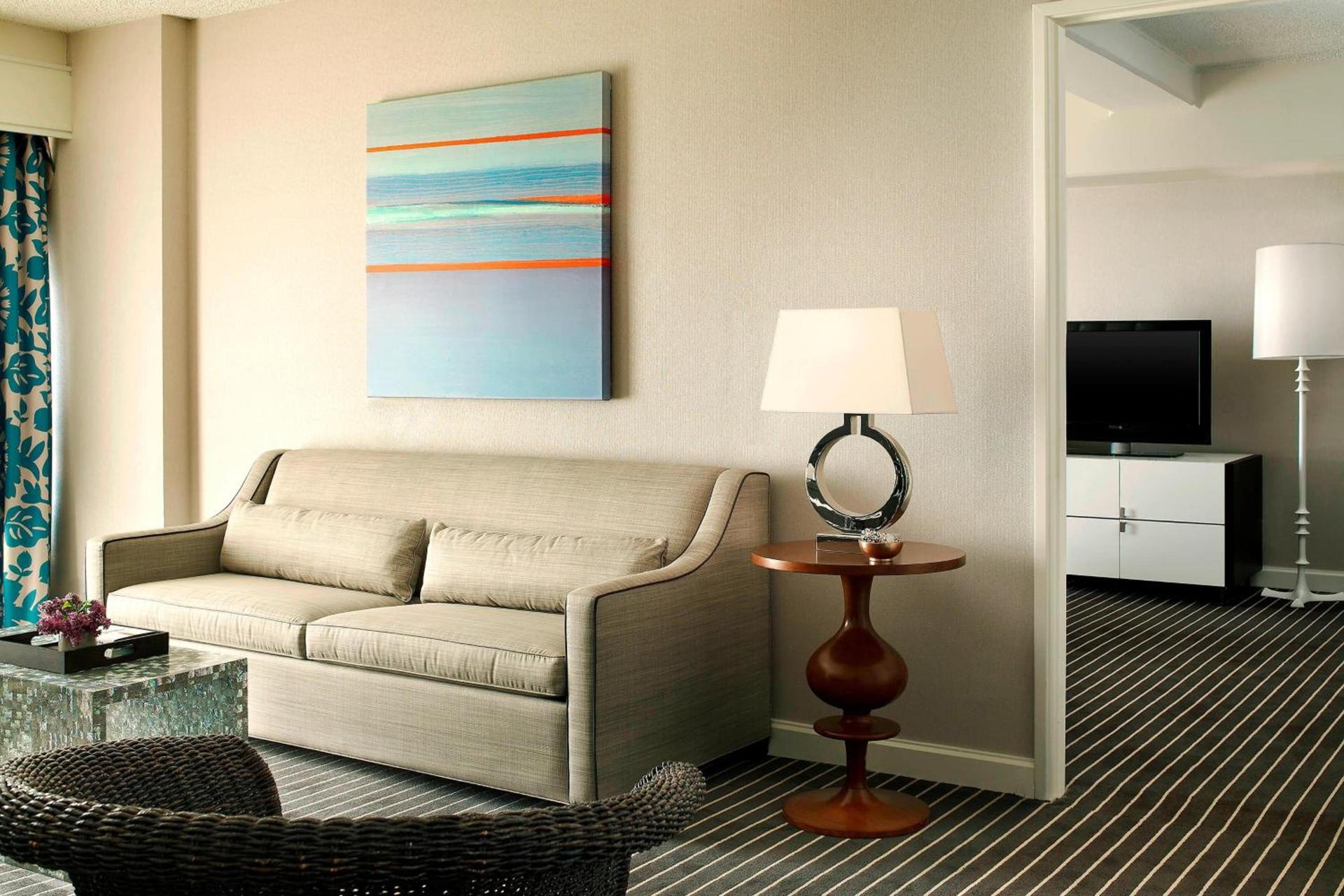 Hyatt Centric Delfina Santa Monica photo 33