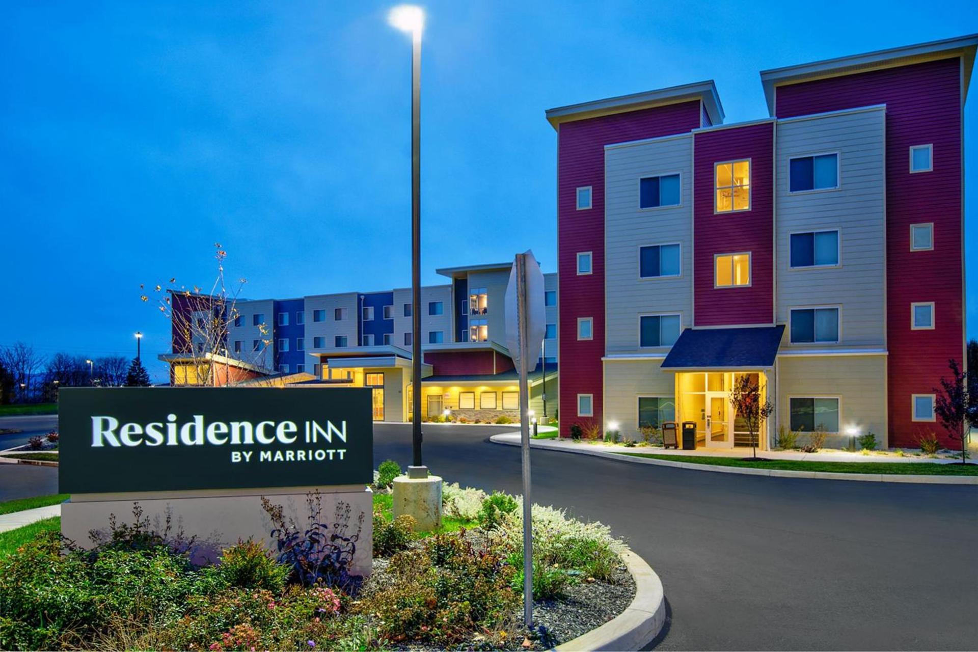 Residence Inn by Marriott Reading photo 4