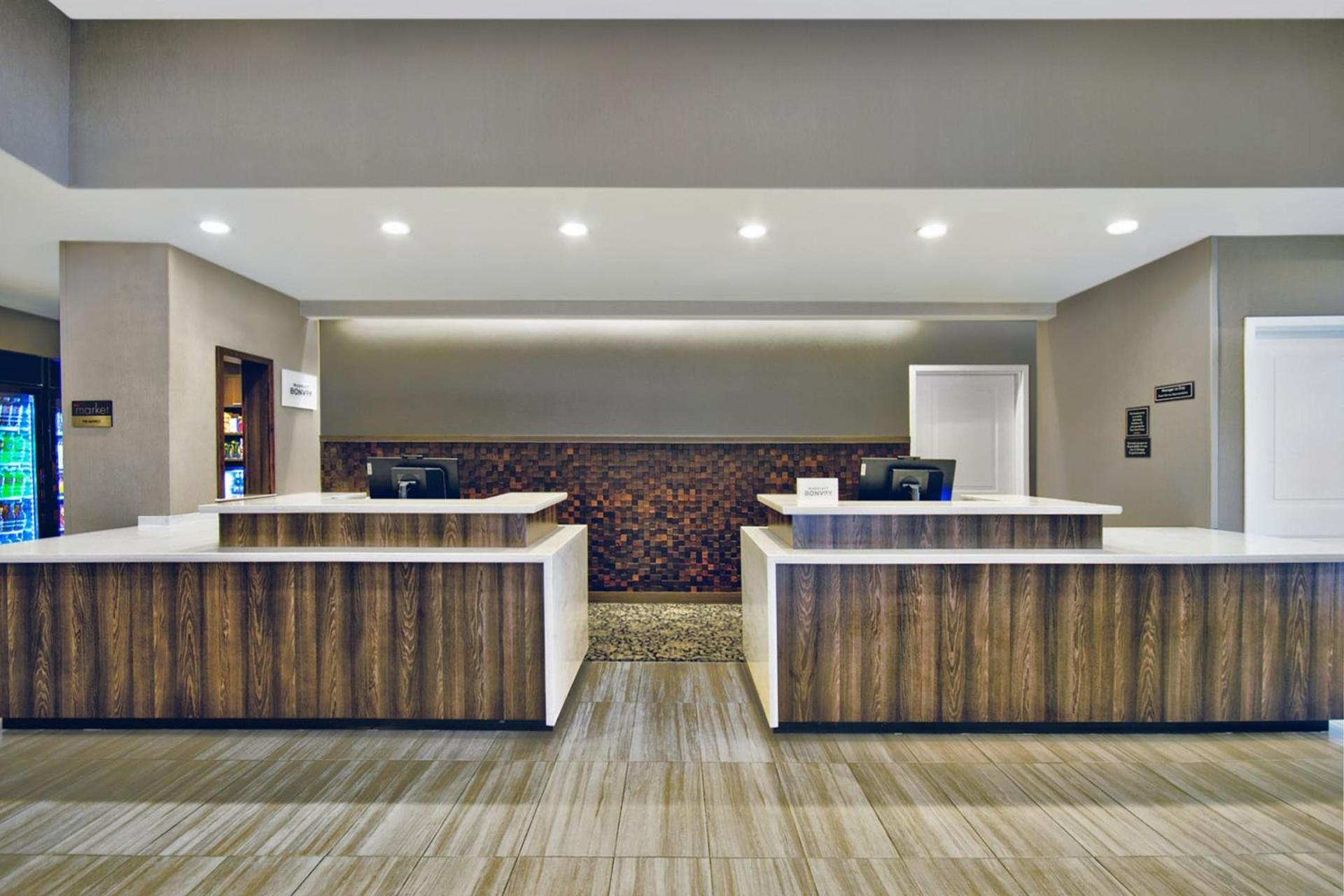 Residence Inn by Marriott Reading photo 7