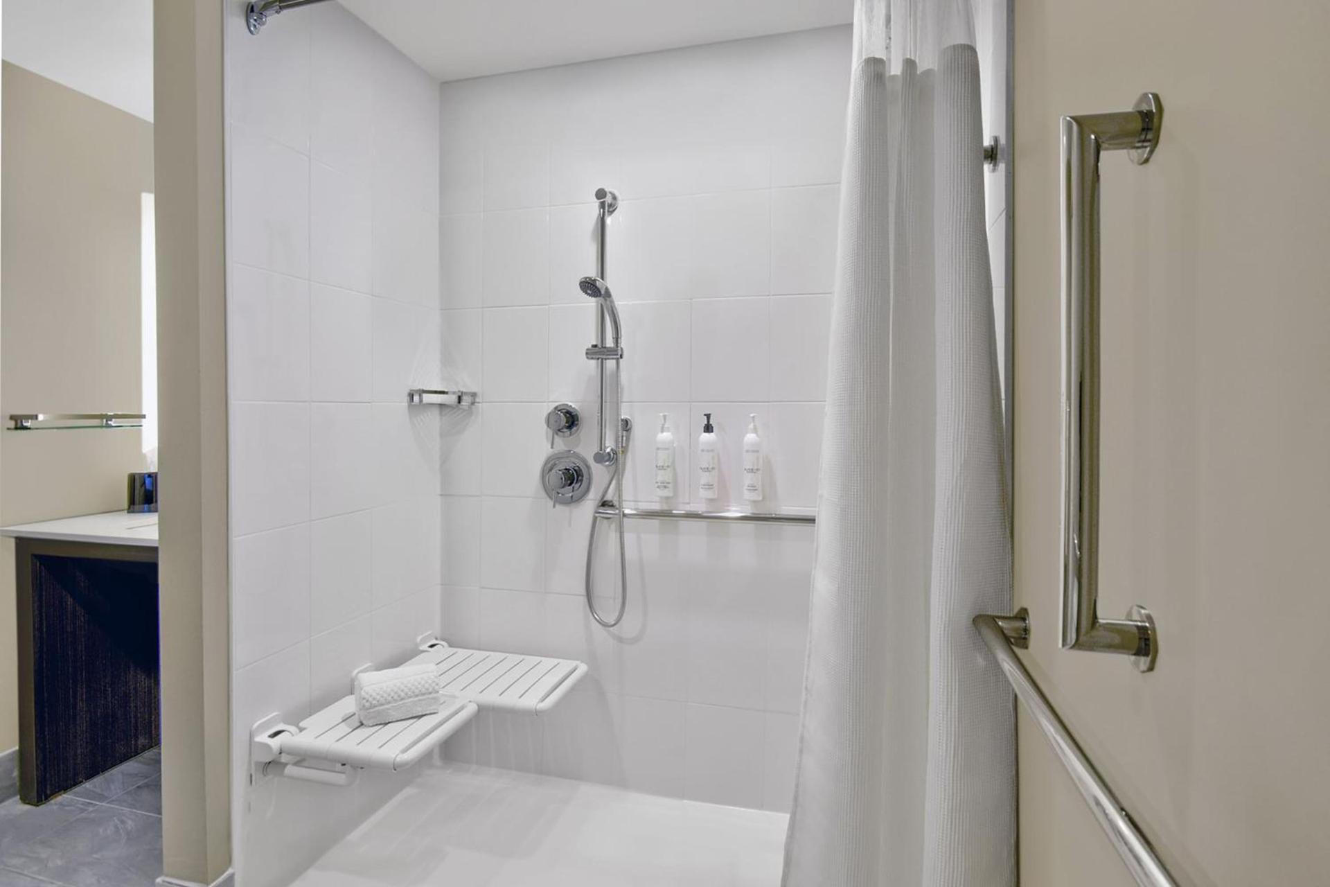 Residence Inn by Marriott Reading photo 21