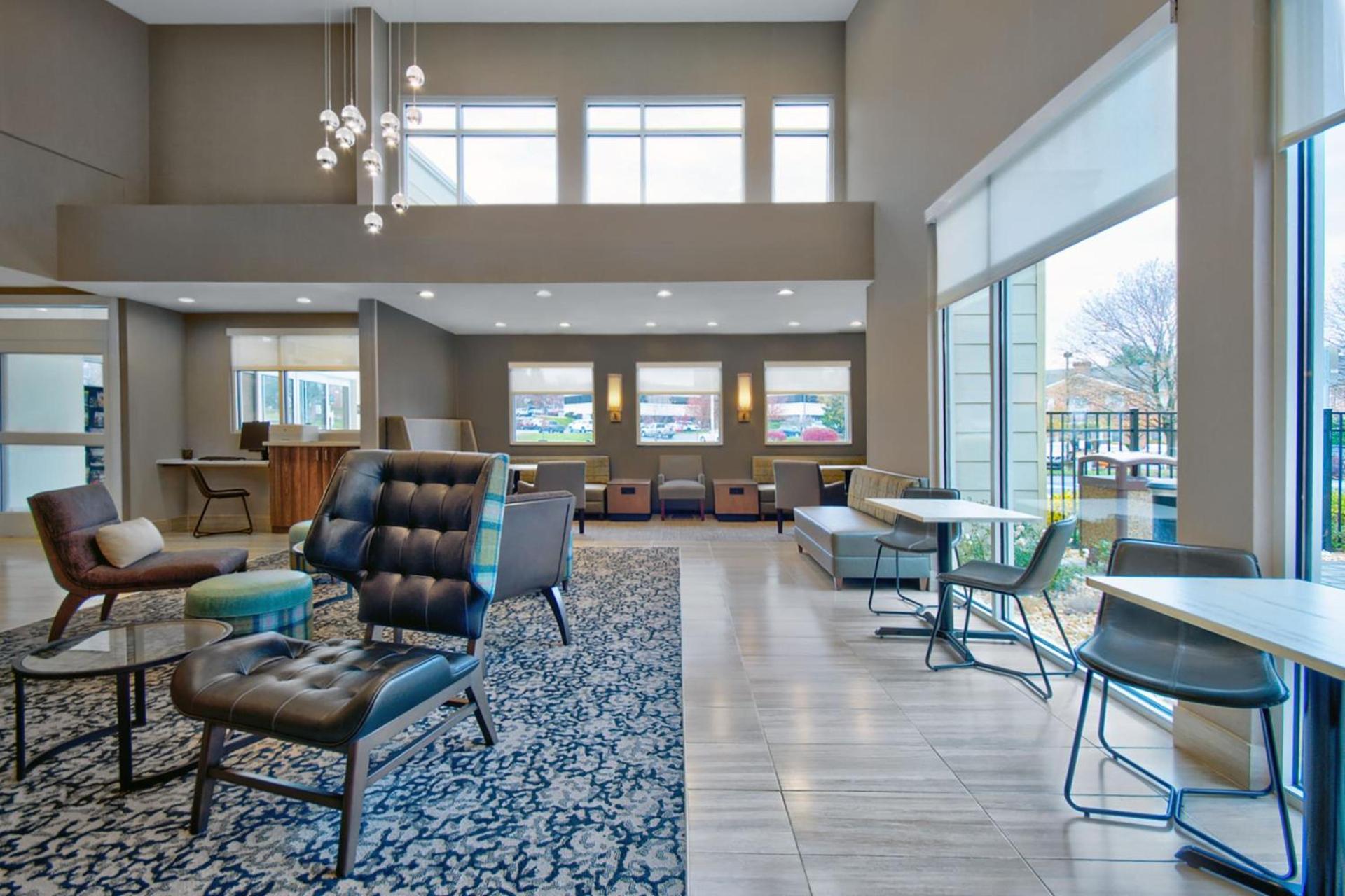 Residence Inn by Marriott Reading photo 22