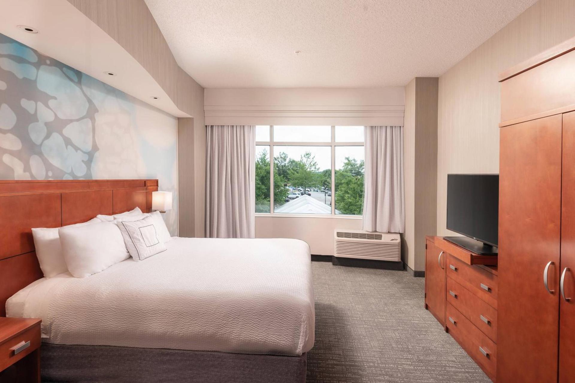 Courtyard by Marriott Greenville Downtown photo 26