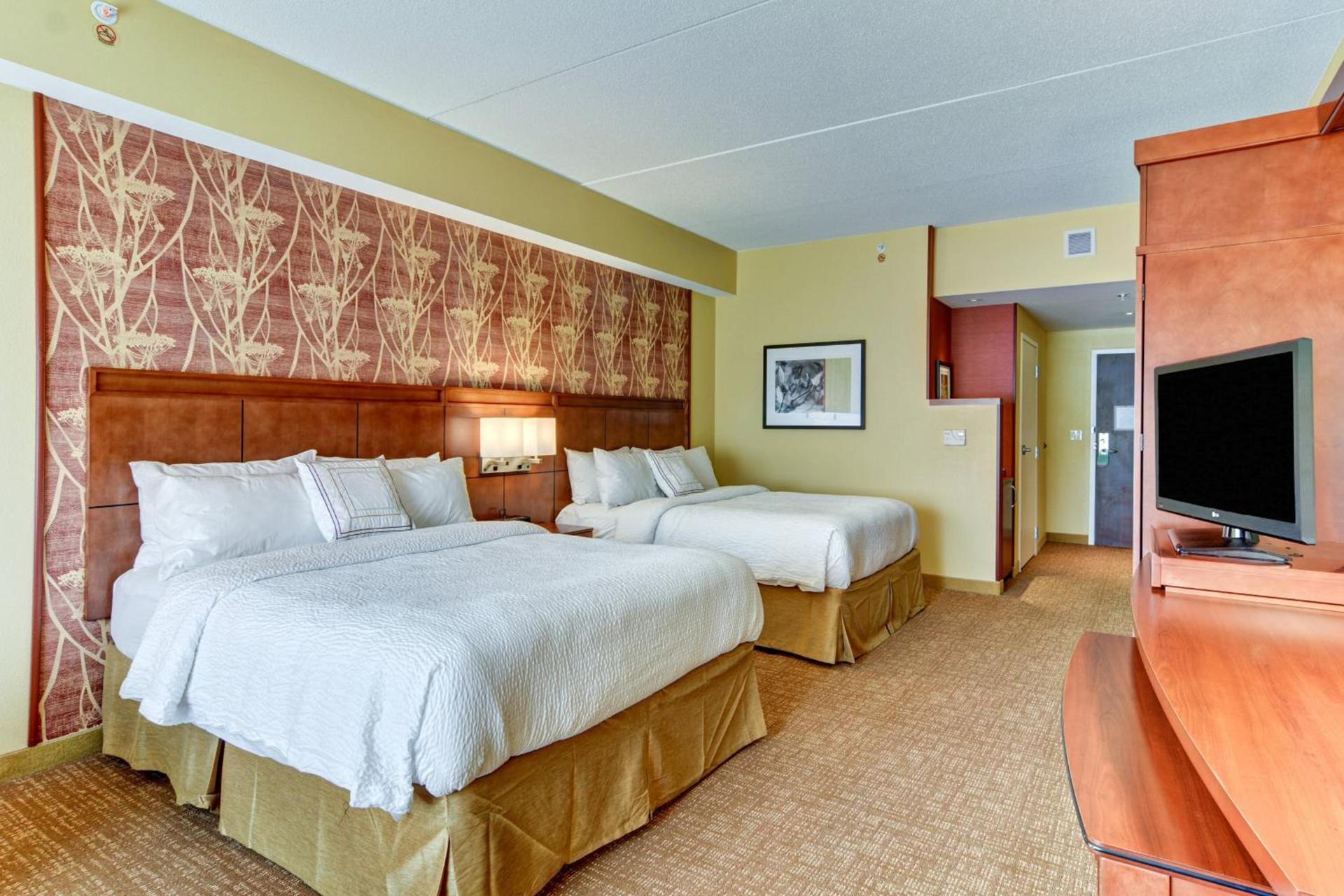 Courtyard by Marriott Bridgeport Clarksburg photo 13