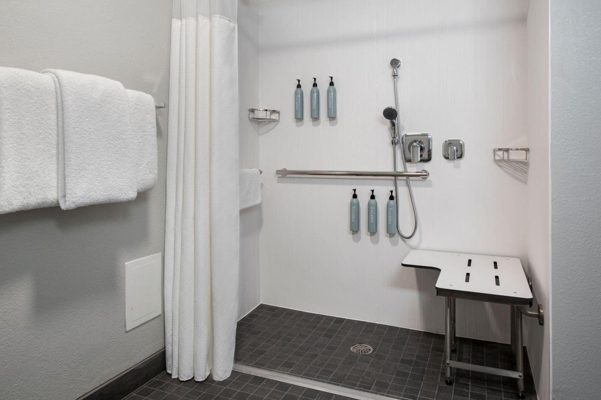 Courtyard By Marriott Baltimore Hunt Valley photo 19