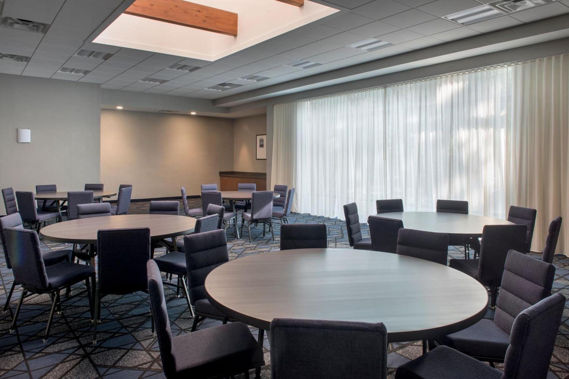 Courtyard By Marriott Baltimore Hunt Valley photo 14