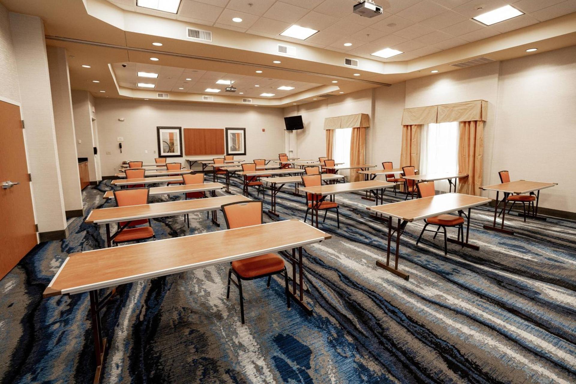 Fairfield Inn & Suites by Marriott Kearney photo 38