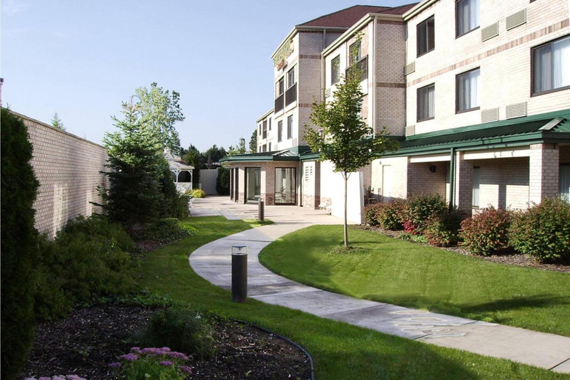 Courtyard Detroit Brighton photo 18