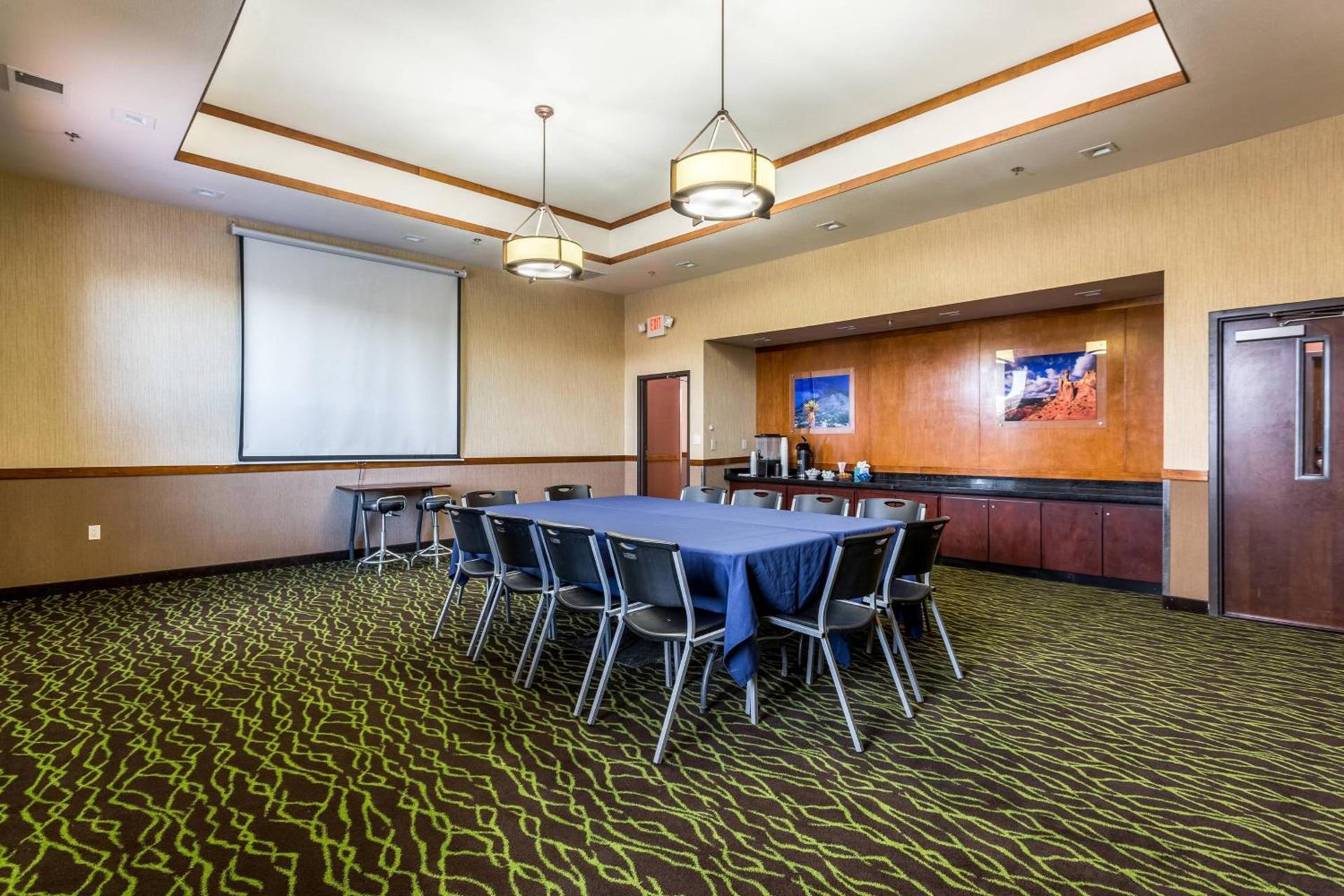 Fairfield Inn & Suites by Marriott Alamogordo photo 32
