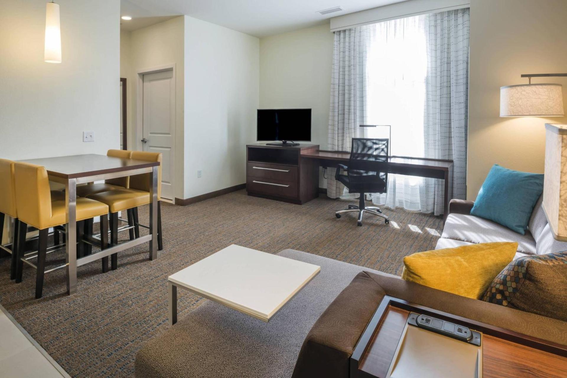 Residence Inn by Marriott Fishkill photo 9