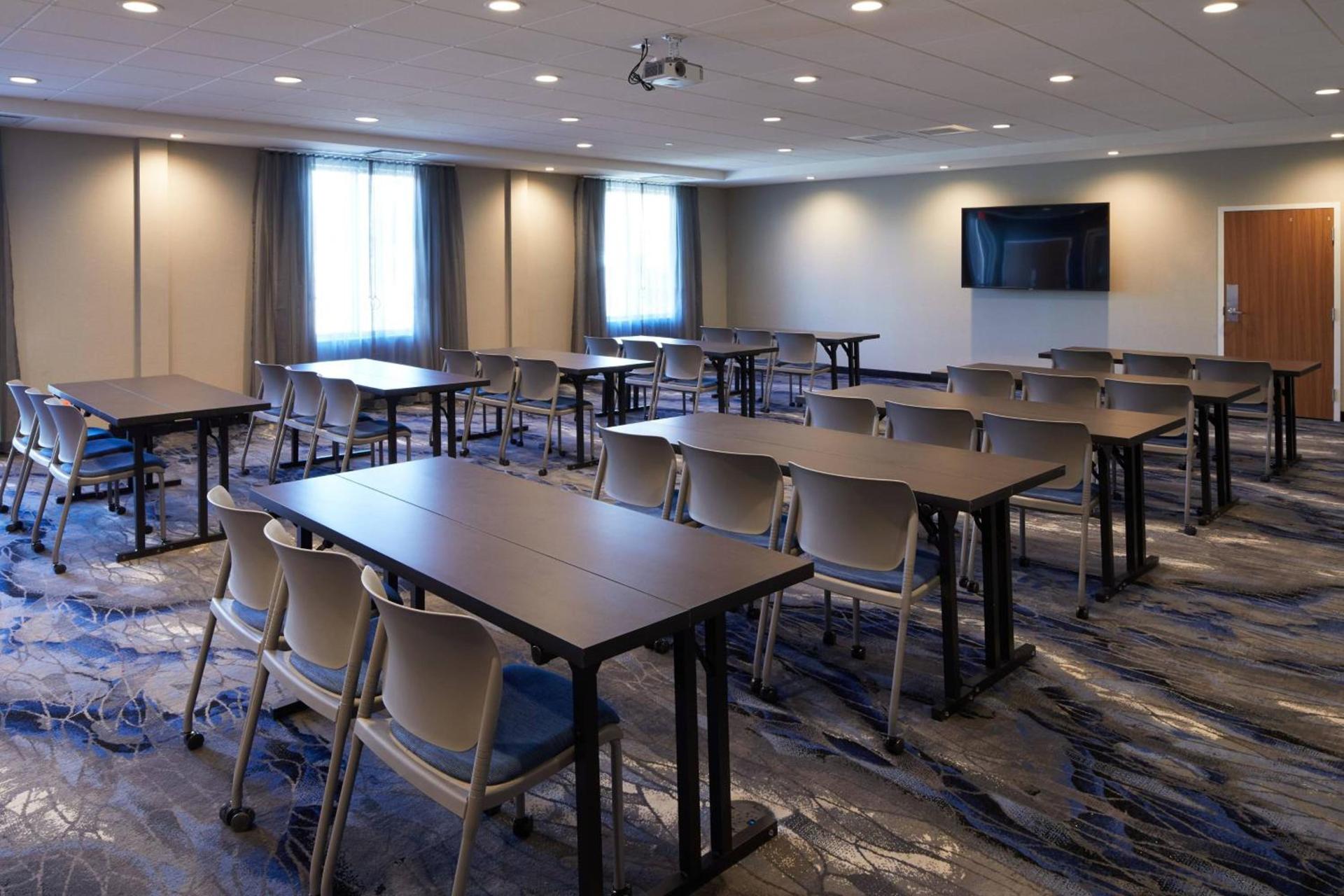 Fairfield Inn & Suites by Marriott Riverside Moreno Valley photo 18