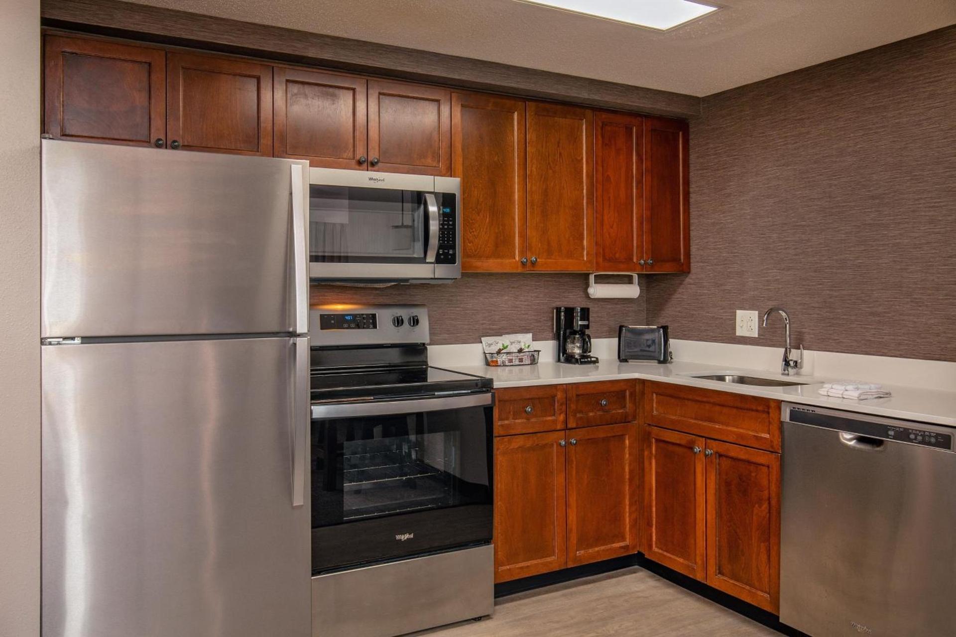 Residence Inn by Marriott Norfolk Airport photo 16