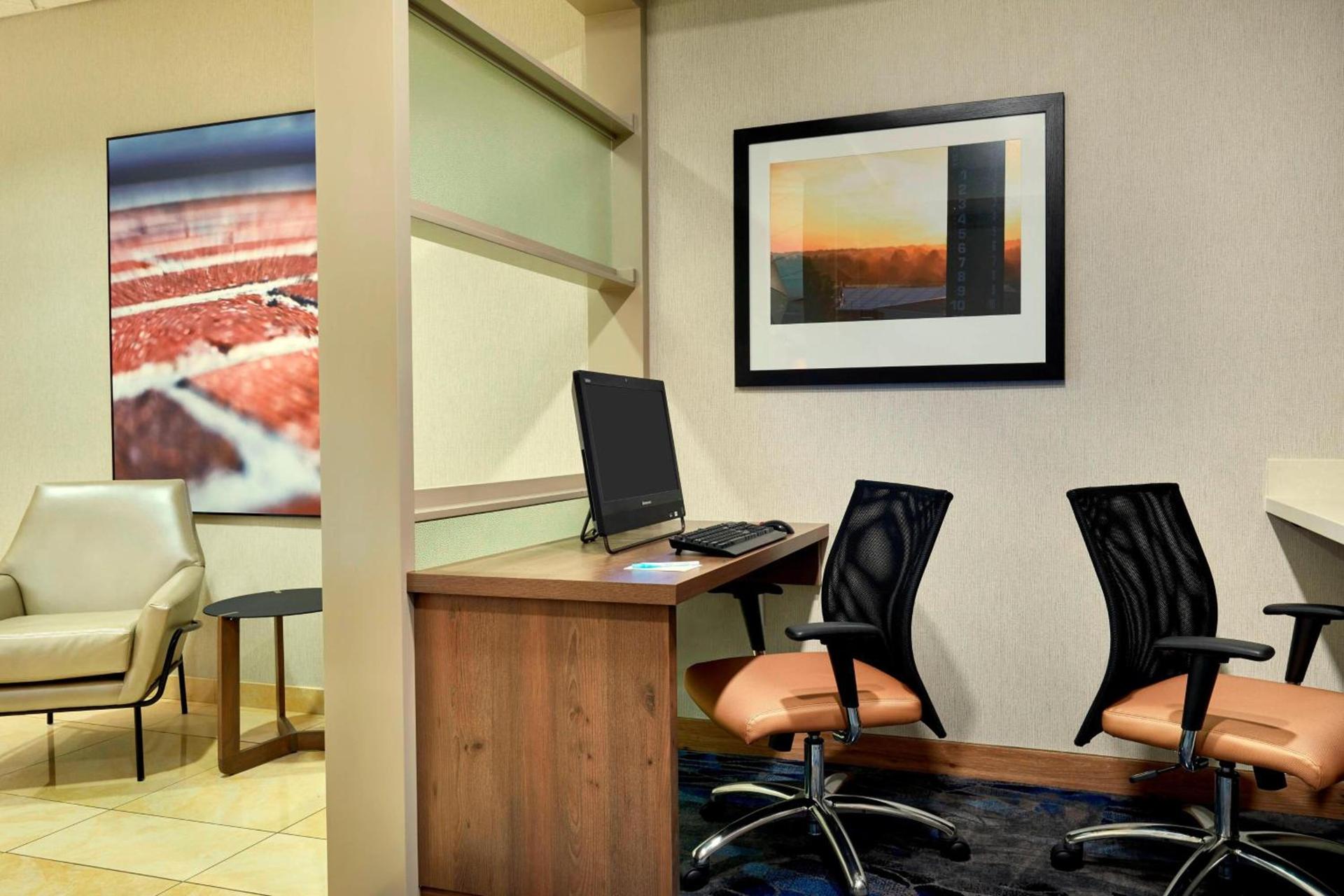 Fairfield Inn Suites Indianapolis Downtown photo 31