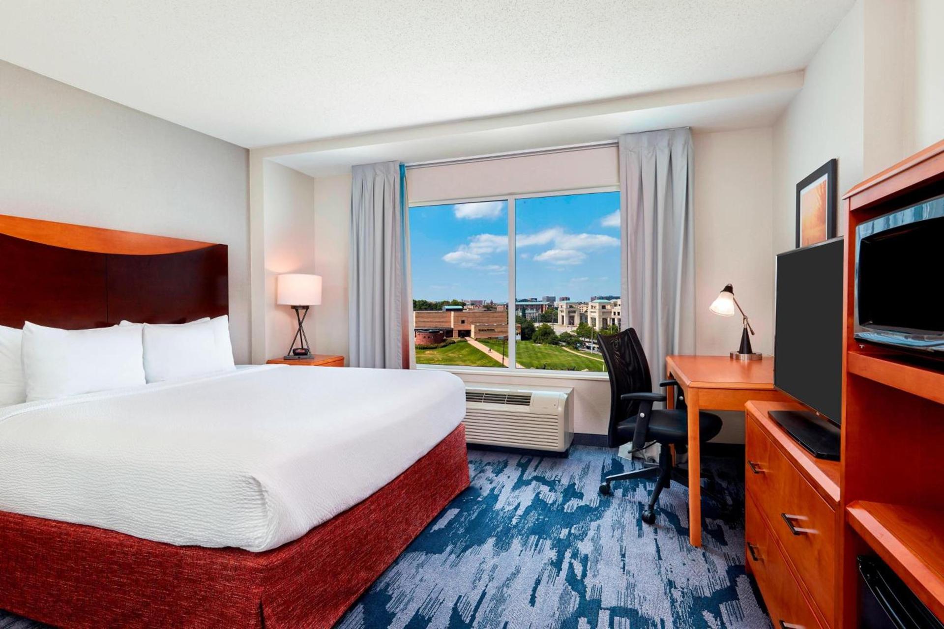 Fairfield Inn Suites Indianapolis Downtown photo 41
