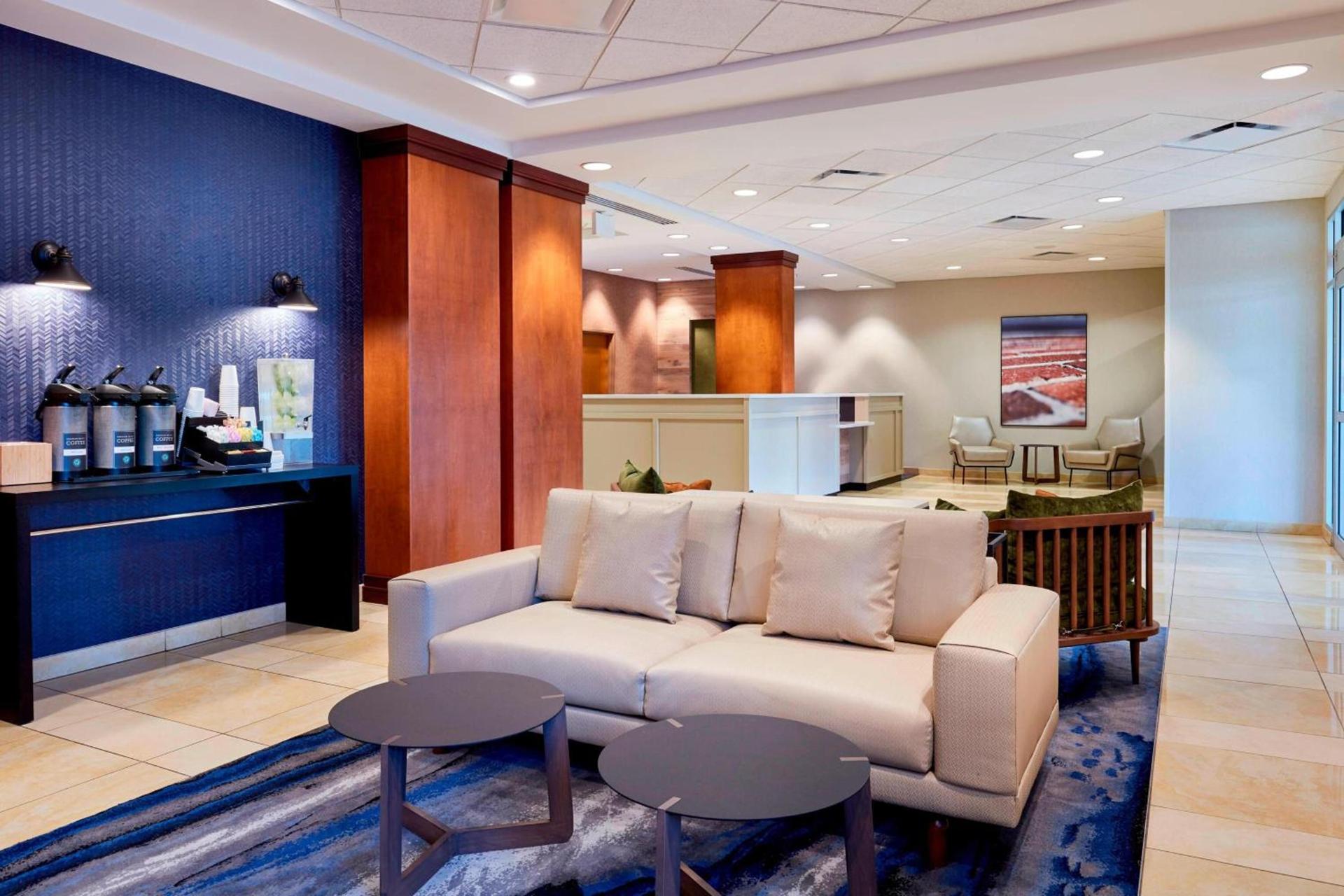 Fairfield Inn Suites Indianapolis Downtown photo 11