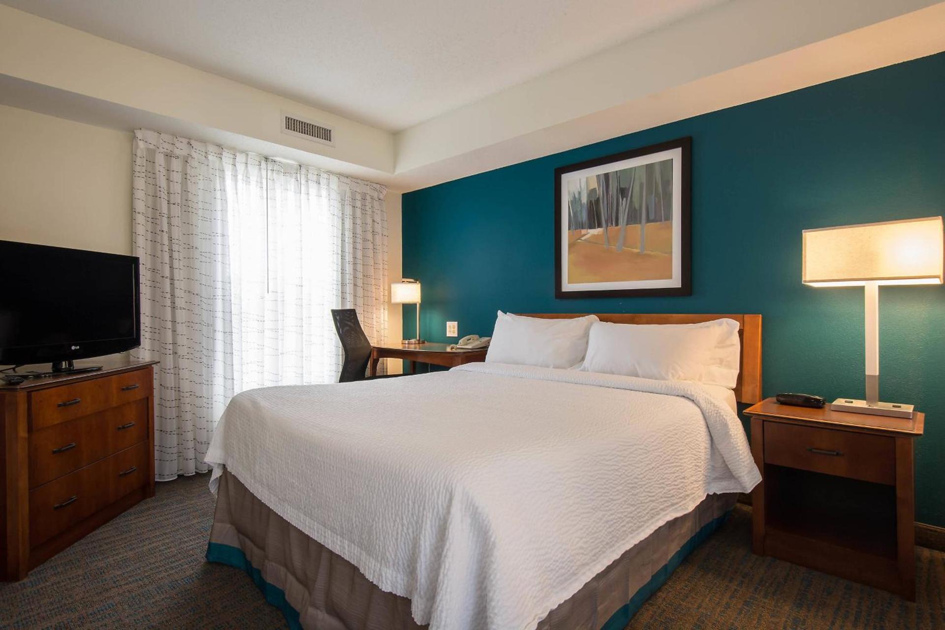 Residence Inn by Marriott Charlotte Piper Glen photo 8