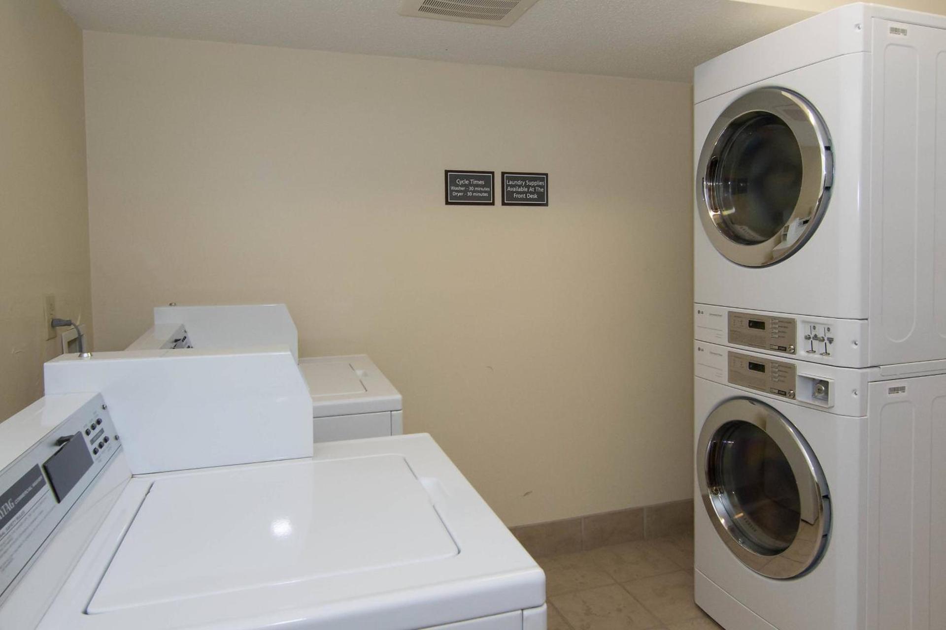 Residence Inn by Marriott Charlotte Piper Glen photo 22