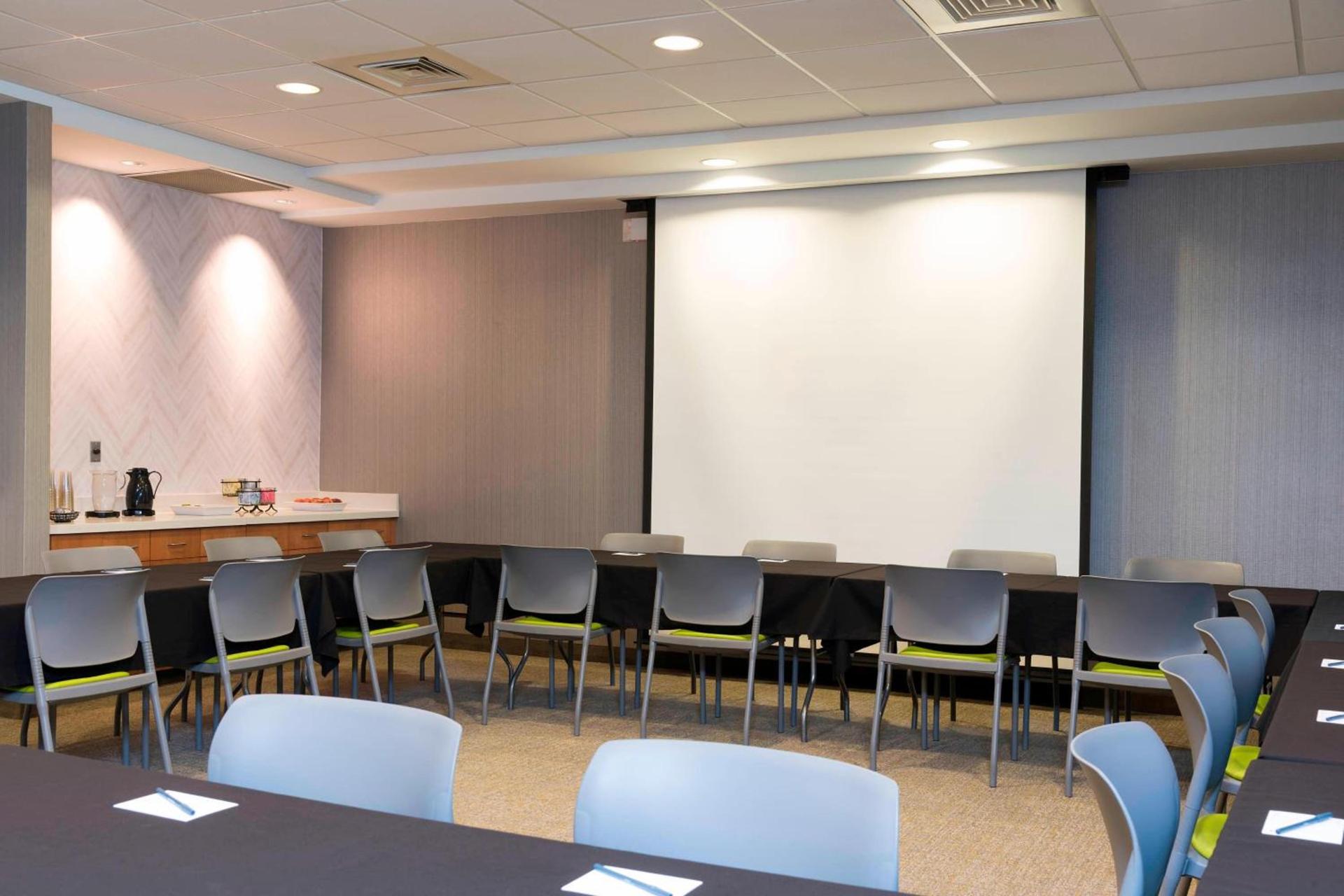 SpringHill Suites Detroit Auburn Hills photo 23