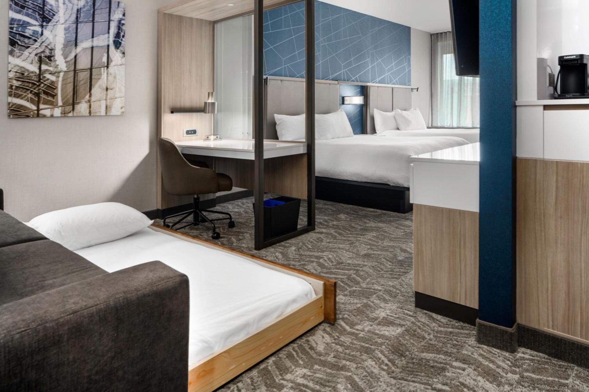 SpringHill Suites by Marriott Charlotte Airport Lake Pointe photo 5