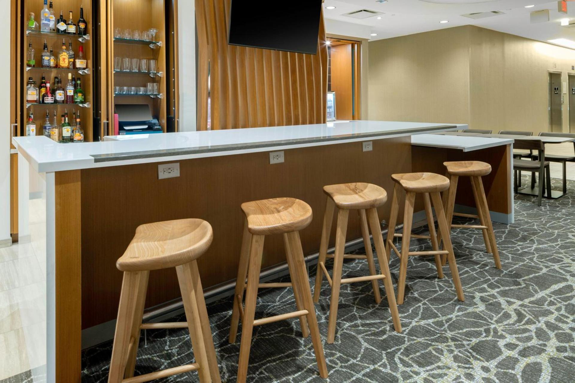 SpringHill Suites by Marriott Charlotte Airport Lake Pointe photo 14