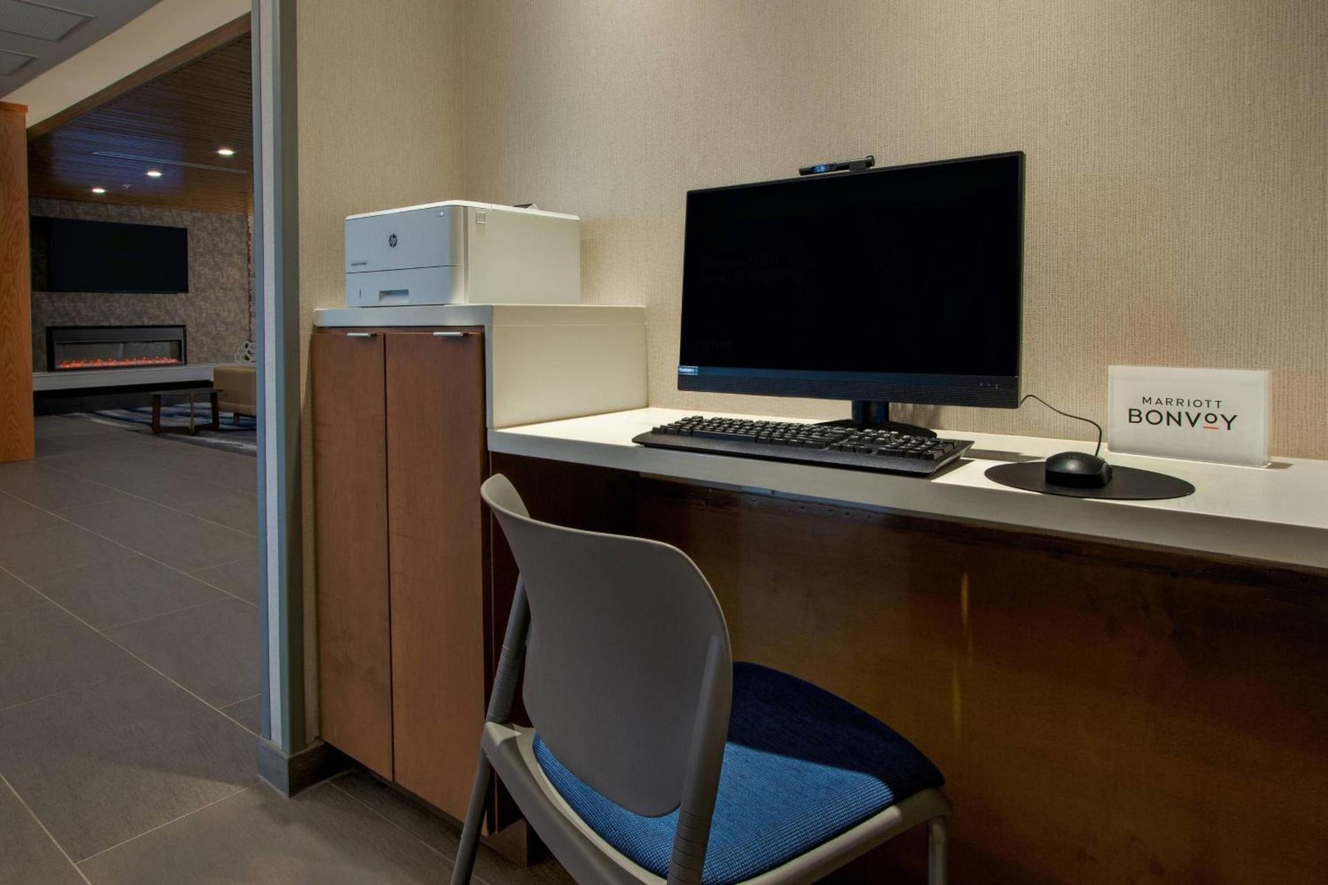 Fairfield Inn & Suites Duncan photo 12