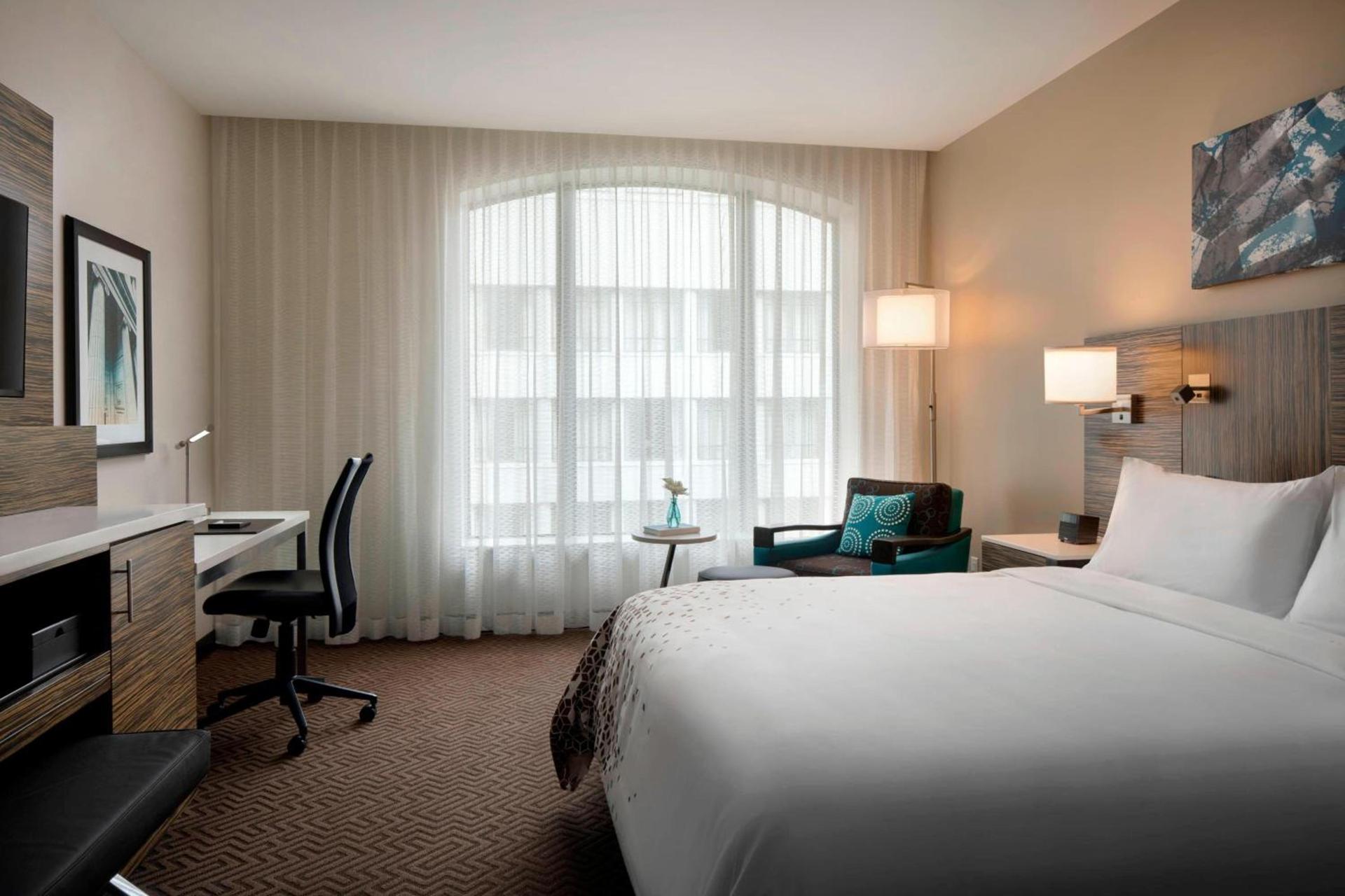 Renaissance Denver Downtown City Center Hotel photo 27